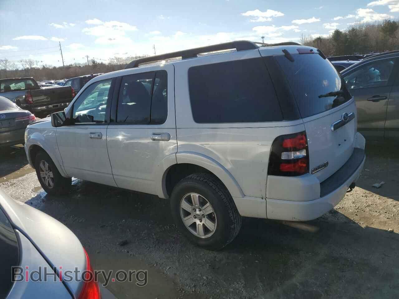 2010 FORD EXPLORER - VIN: 1FMEU7DE9AUA74435 - Фото 2