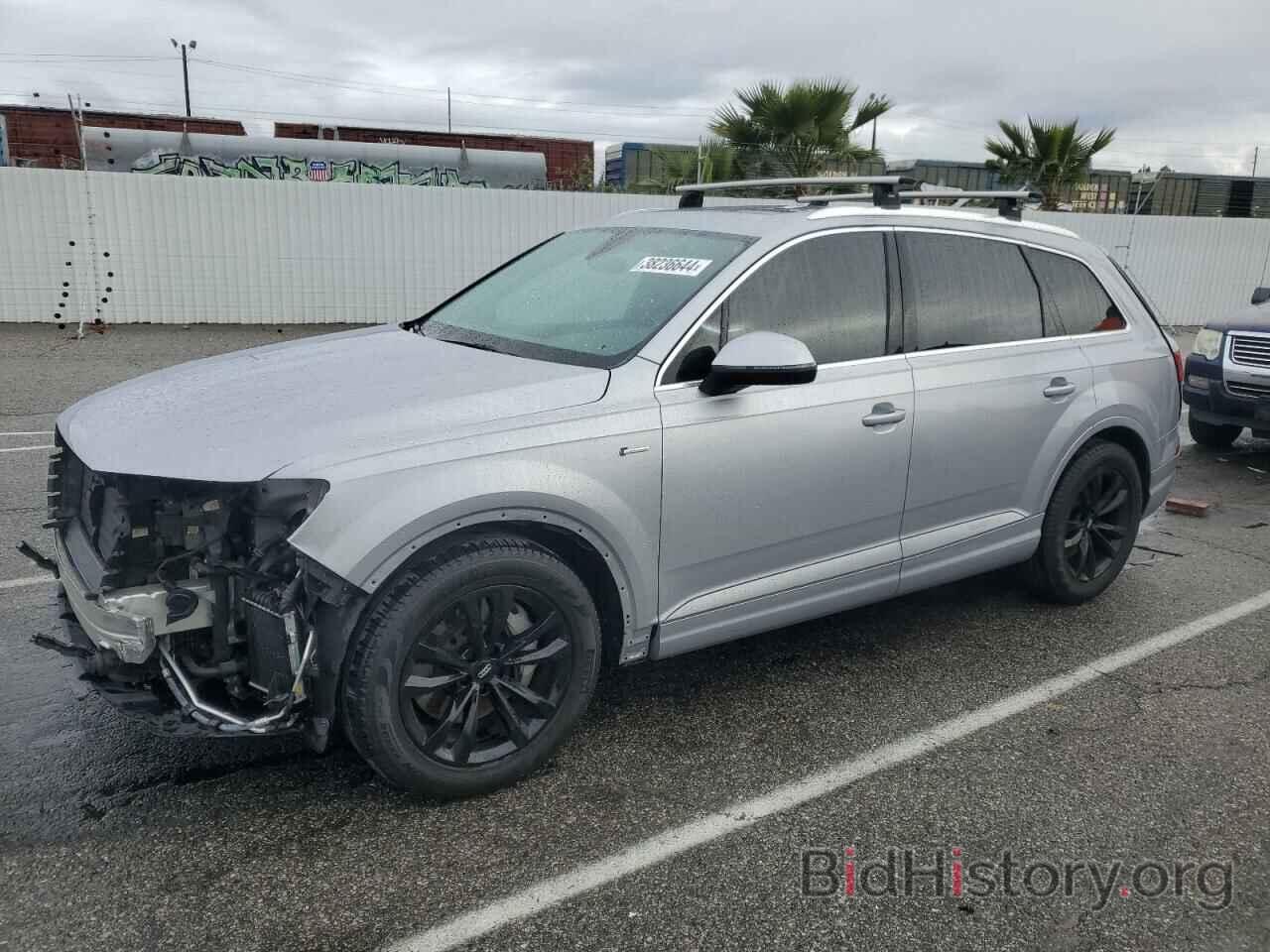 Photo WA1LAAF71KD046768 - AUDI Q7 2019