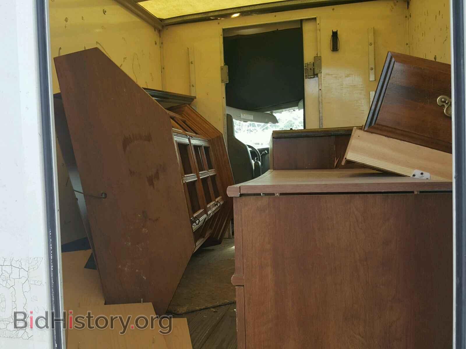 2011 FORD ECONOLINE - VIN: 1FDSE3FLXBDA61909 - Photo 6