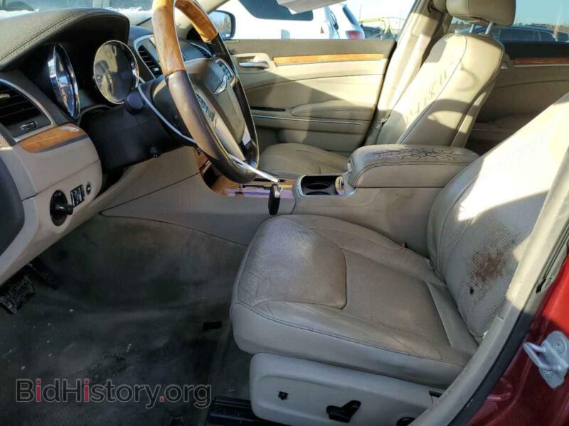 2012 Chrysler 300 (VIN 2C3CCAET1CH241843) — фото 7 из 12