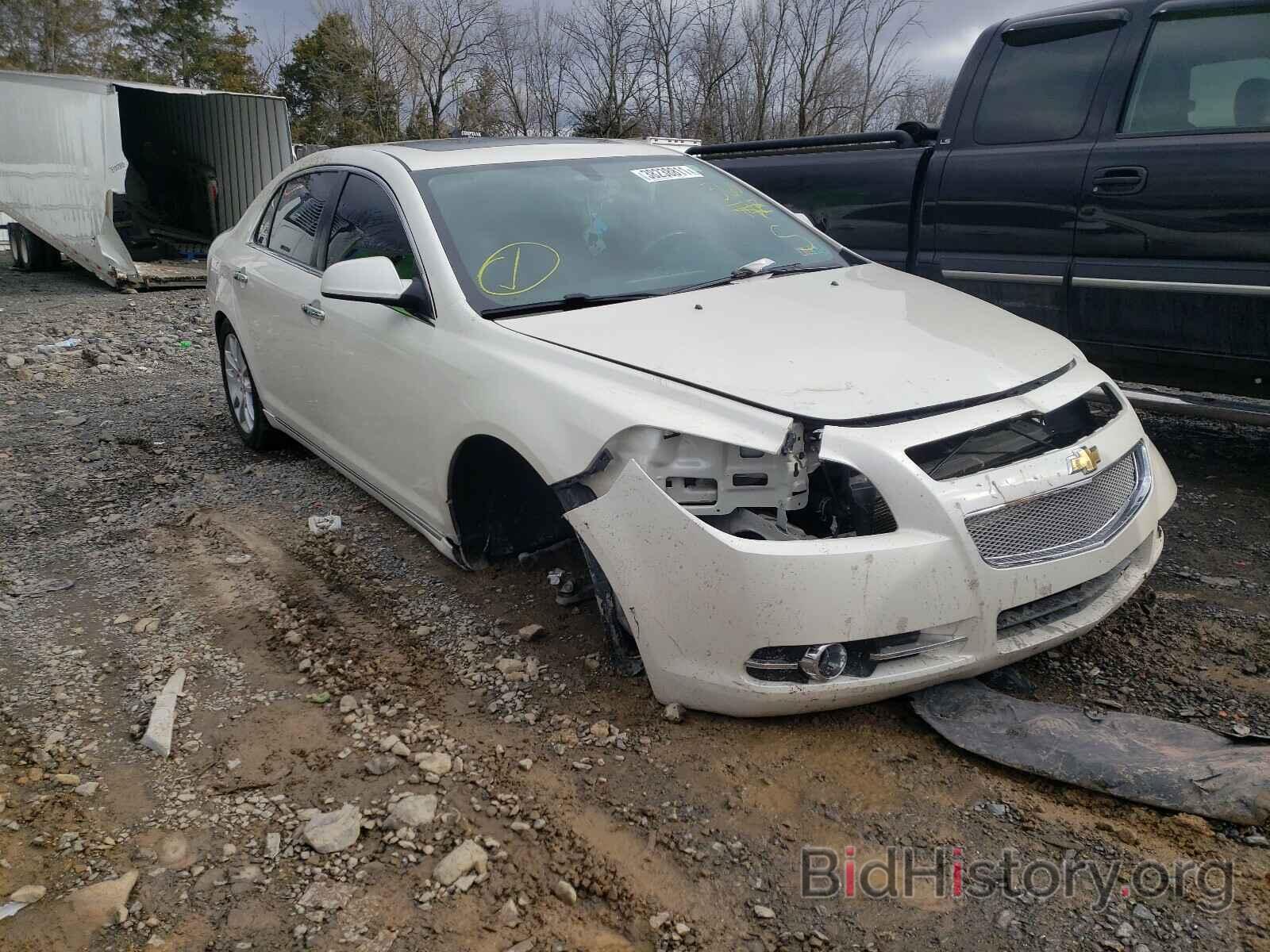 Photo 1G1ZE5E77BF211023 - CHEVROLET MALIBU 2011