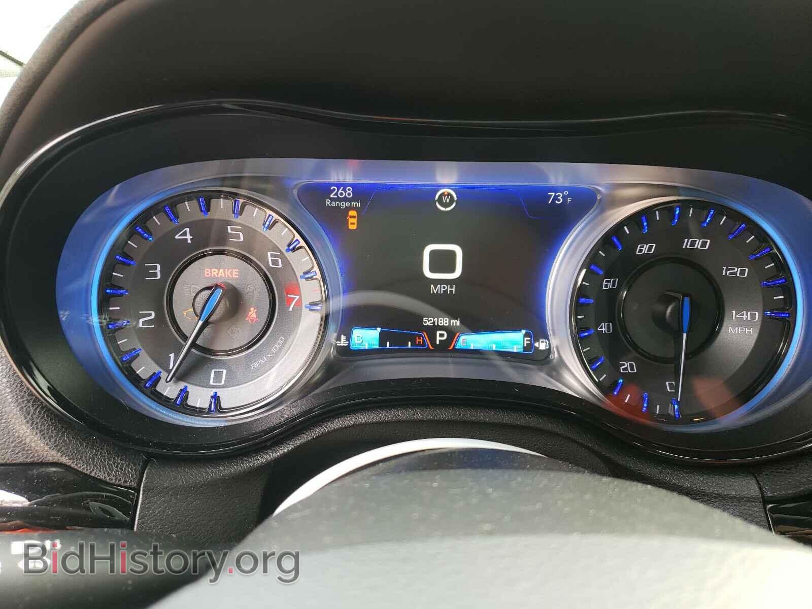 2017 CHRYSLER 300 - VIN: 2C3CCAGG4HH512496 - Фото 8