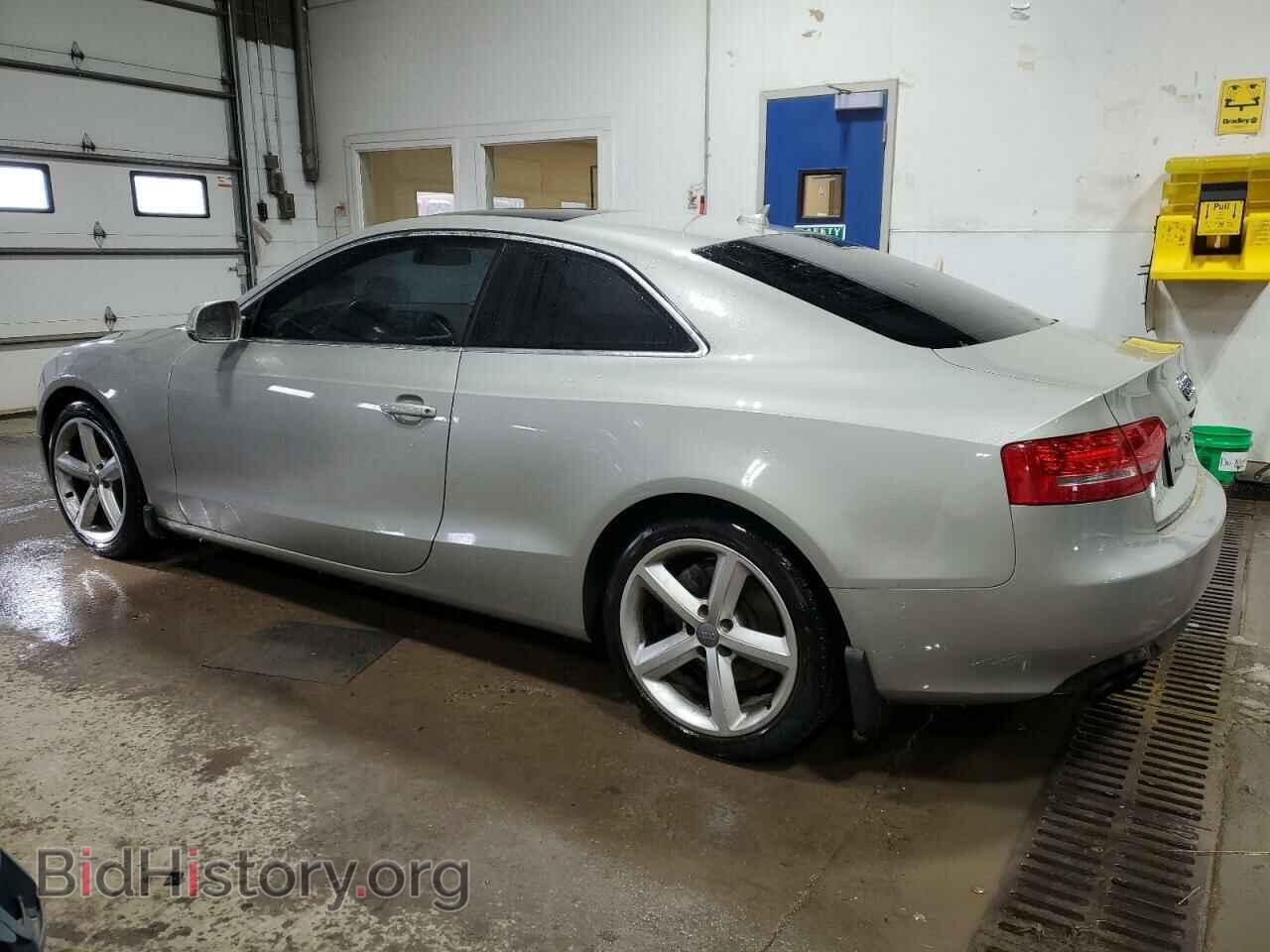 2010 AUDI A5 - VIN: WAULFAFR0AA010995 - Фото 2
