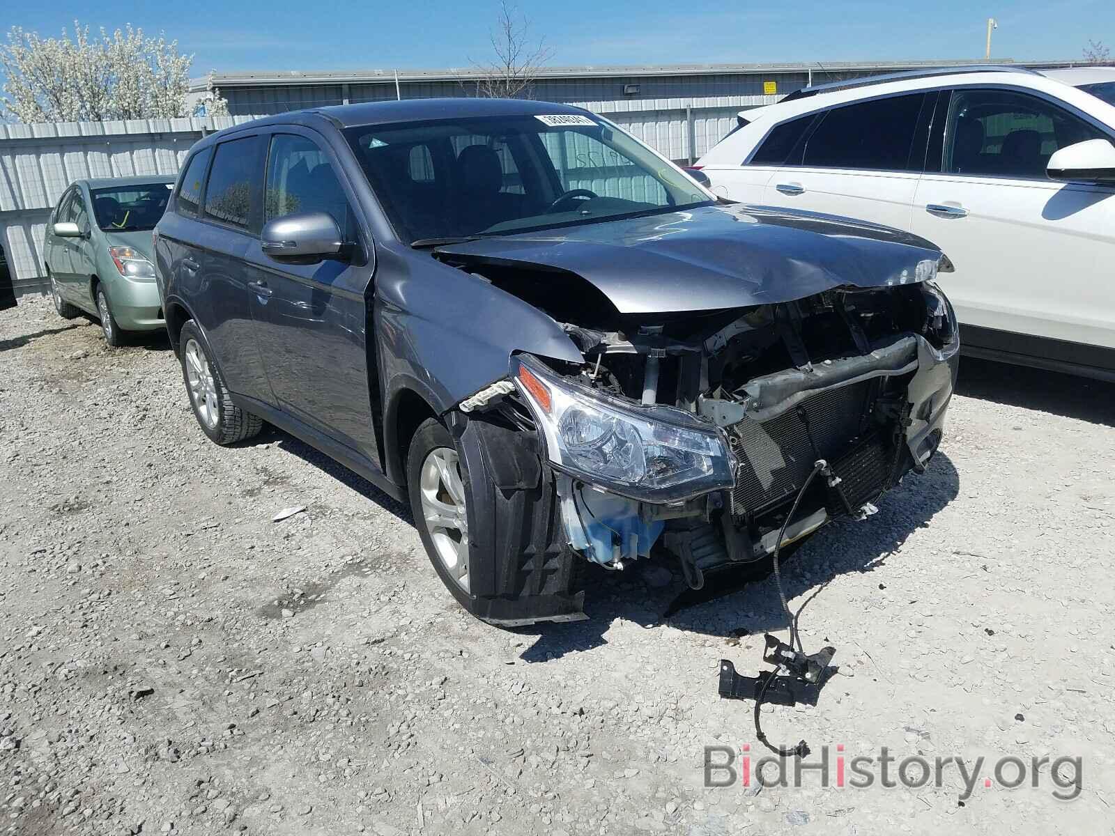 Photo JA4AZ3A32FZ008488 - MITSUBISHI OUTLANDER 2015