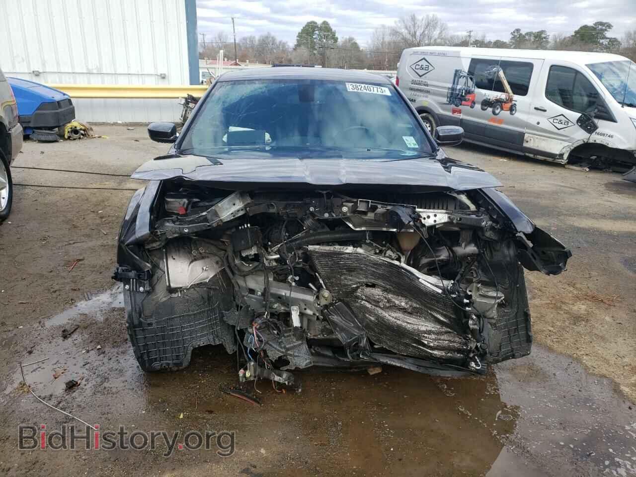 2019 CHRYSLER 300 - VIN: 2C3CCABG5KH637991 - Фото 5