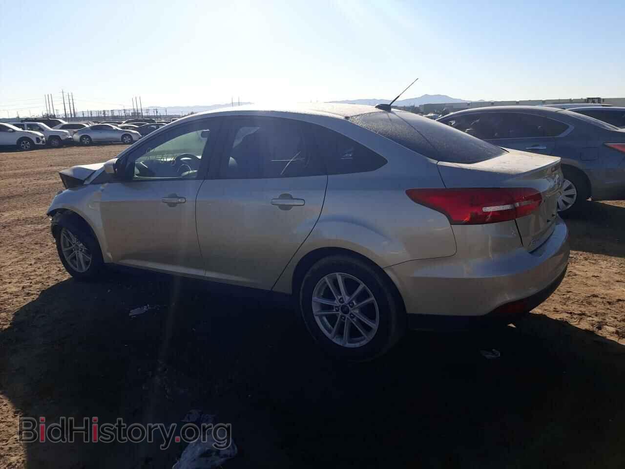2018 FORD FOCUS - VIN: 1FADP3F29JL287772 - Photo 2