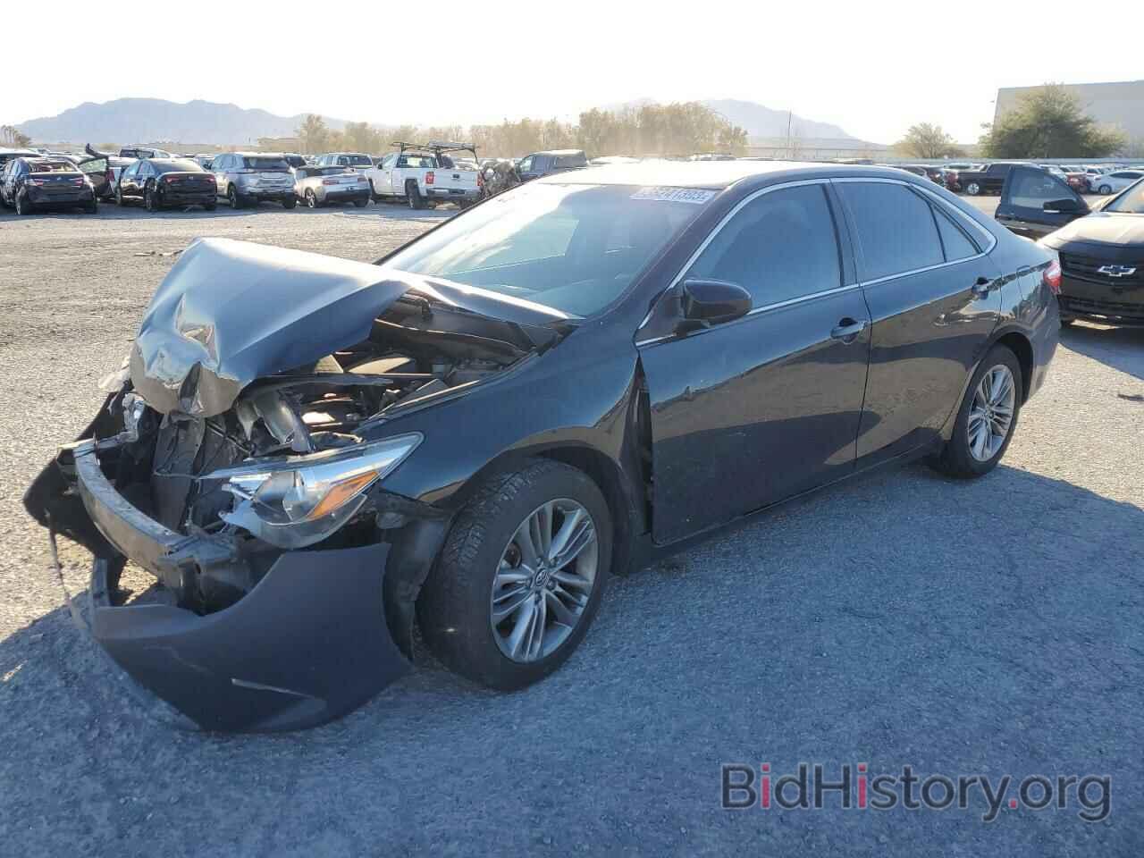 Photo 4T1BF1FK2FU913877 - TOYOTA CAMRY 2015