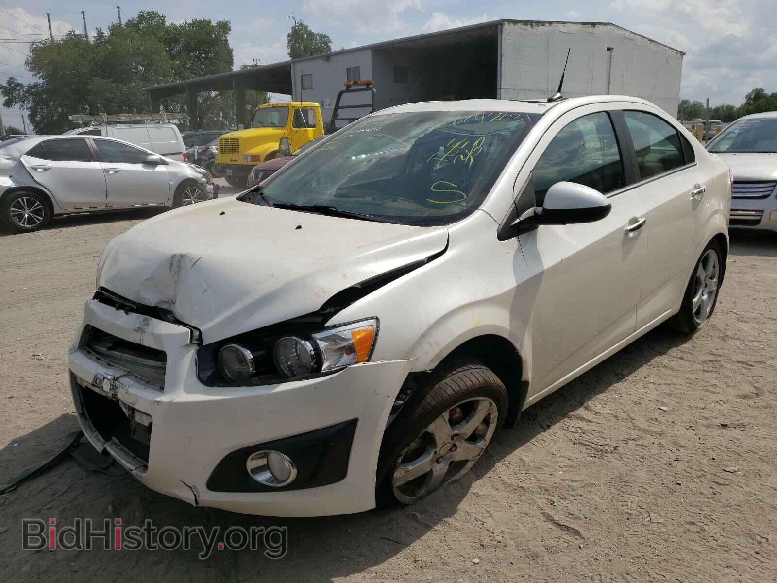 2014 CHEVROLET SONIC - VIN: 1G1JE5SH5E4170434 - Фото 2