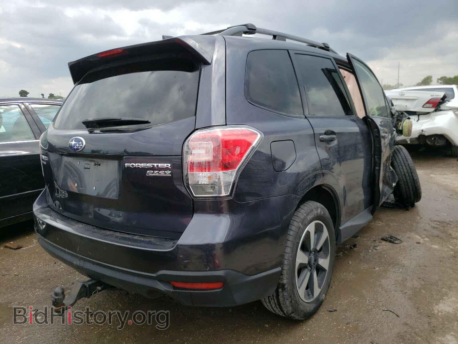 2017 SUBARU FORESTER - VIN: JF2SJAEC3HH574783 - Фото 4