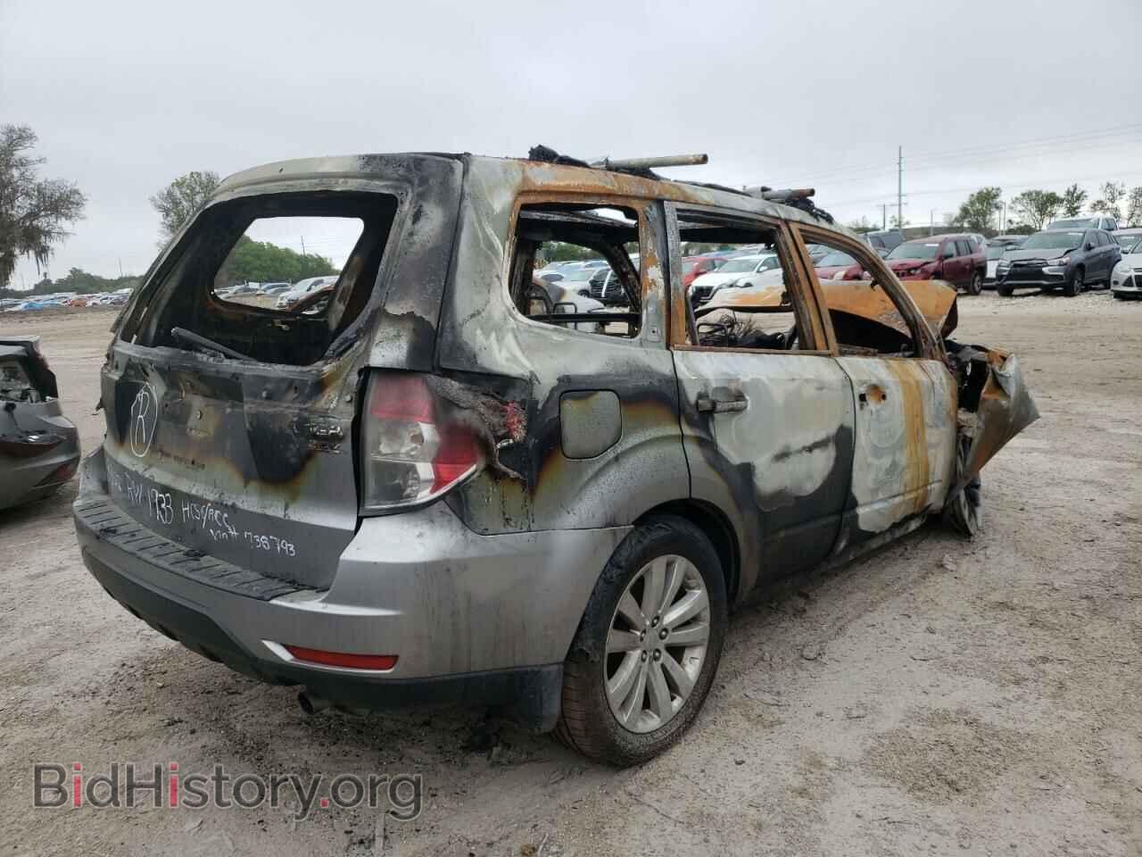 2011 SUBARU FORESTER - VIN: JF2SHADCXBH738793 - Фото 4