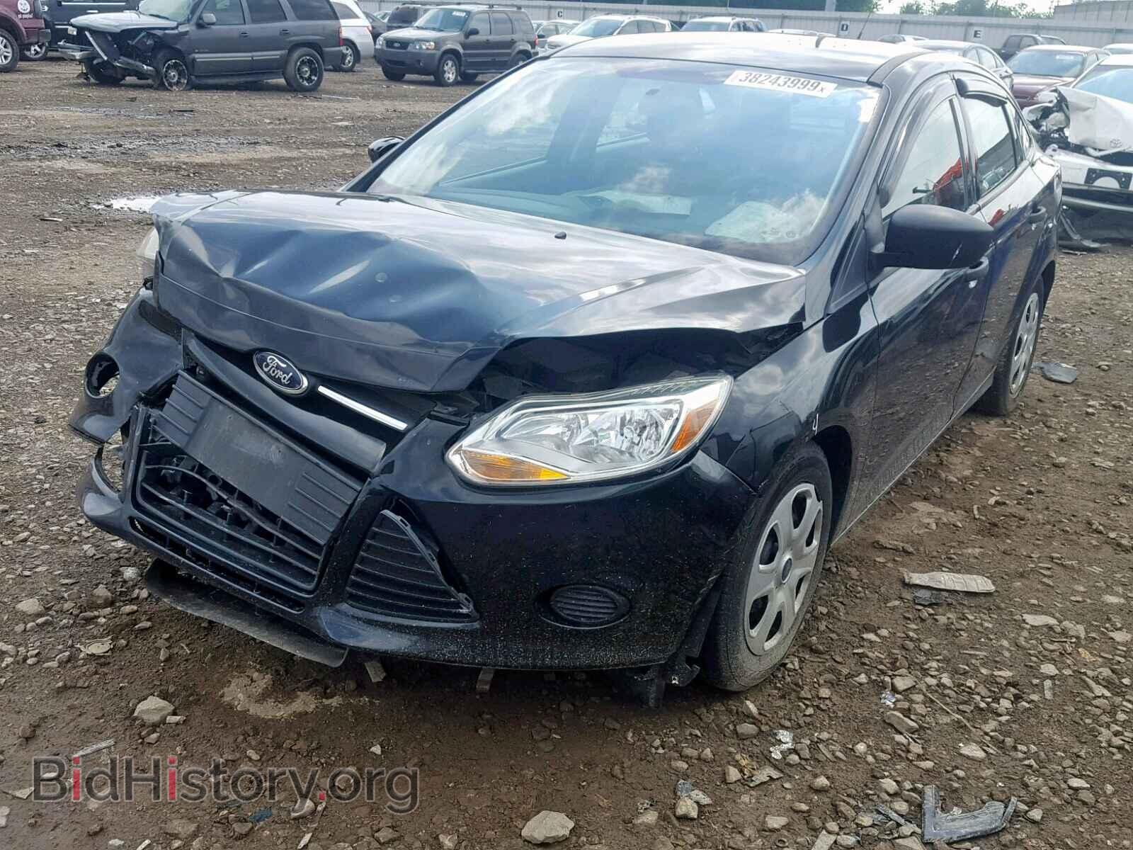 2014 FORD FOCUS - VIN: 1FADP3E2XEL206768 - Фото 2