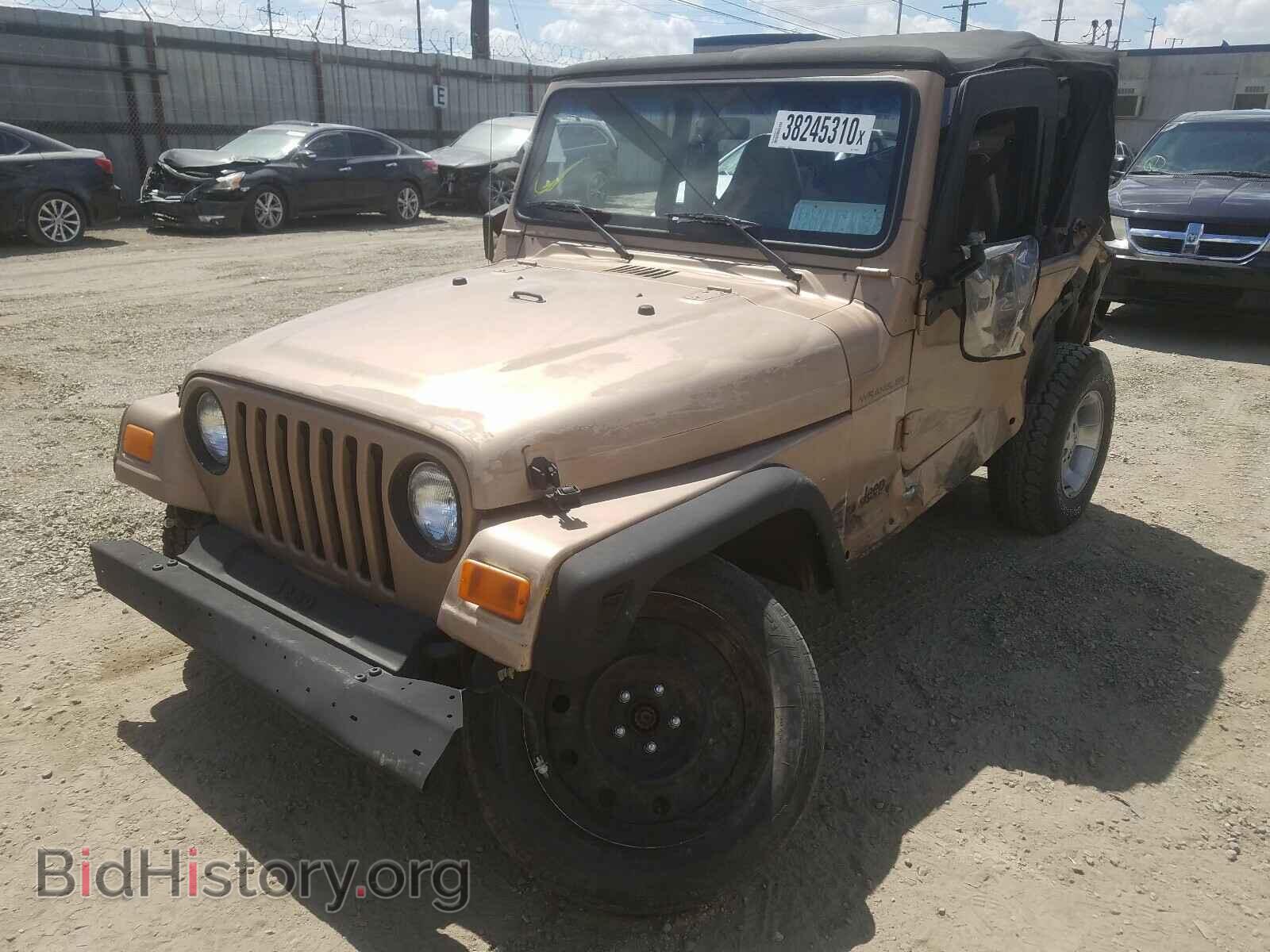 2000 JEEP WRANGLER - VIN: 1J4FA29PXYP740025 - Фото 2