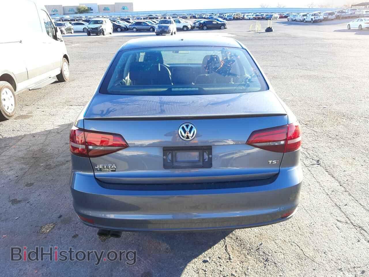 2017 VOLKSWAGEN JETTA - VIN: 3VW2B7AJ4HM324822 - Фото 6