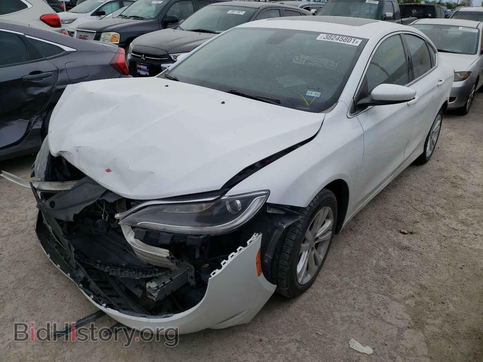 2015 CHRYSLER 200 - VIN: 1C3CCCAB1FN694560 - Фото 2