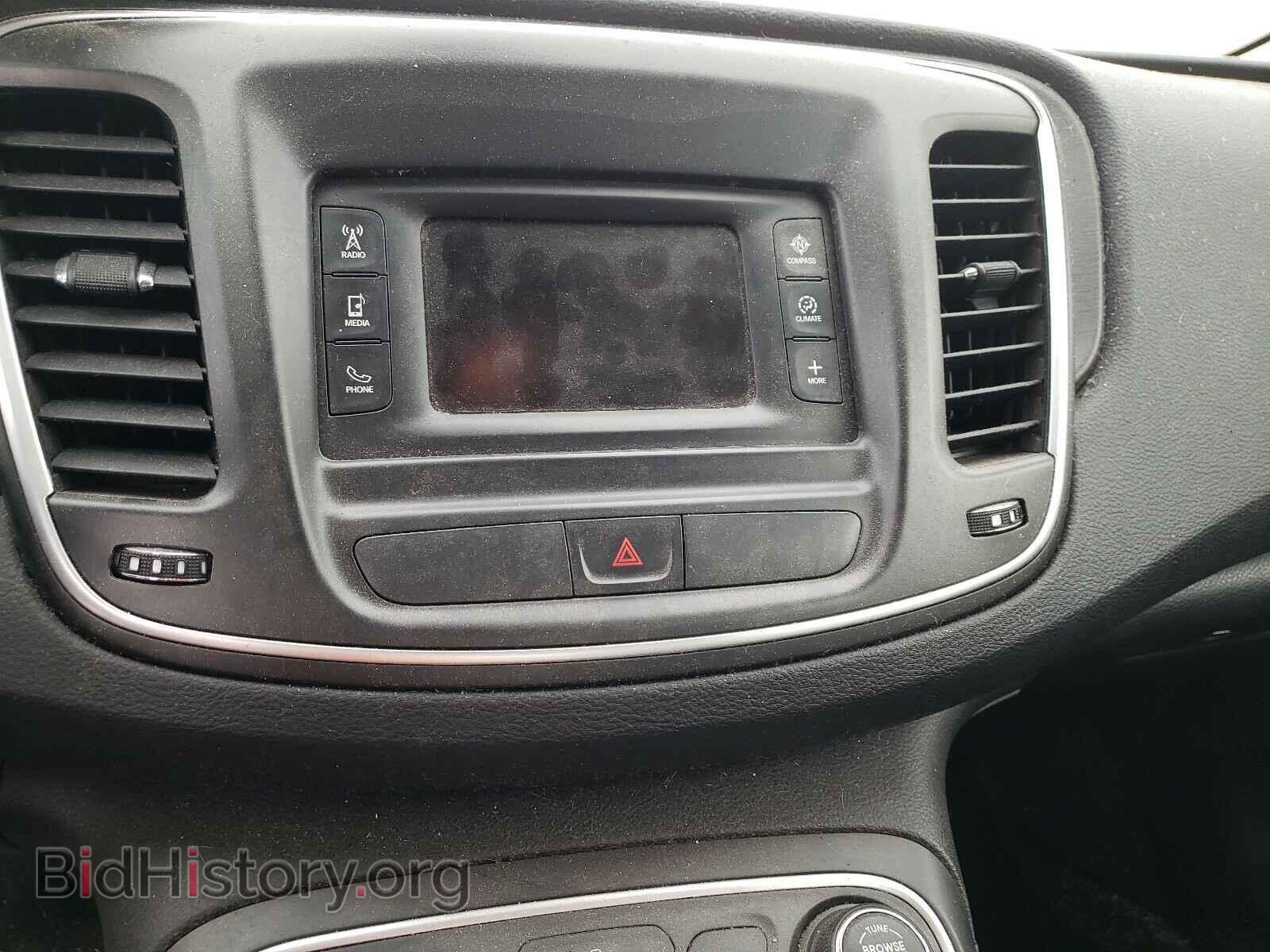 2015 CHRYSLER 200 - VIN: 1C3CCCAB1FN694560 - Фото 9