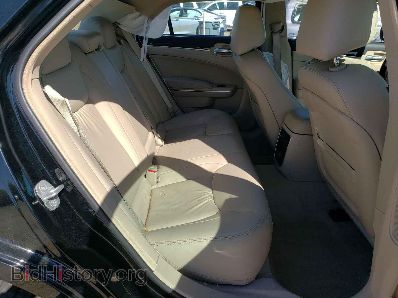 2011 CHRYSLER 300 - VIN: 2C3CA5CG9BH593960 - Фото 6