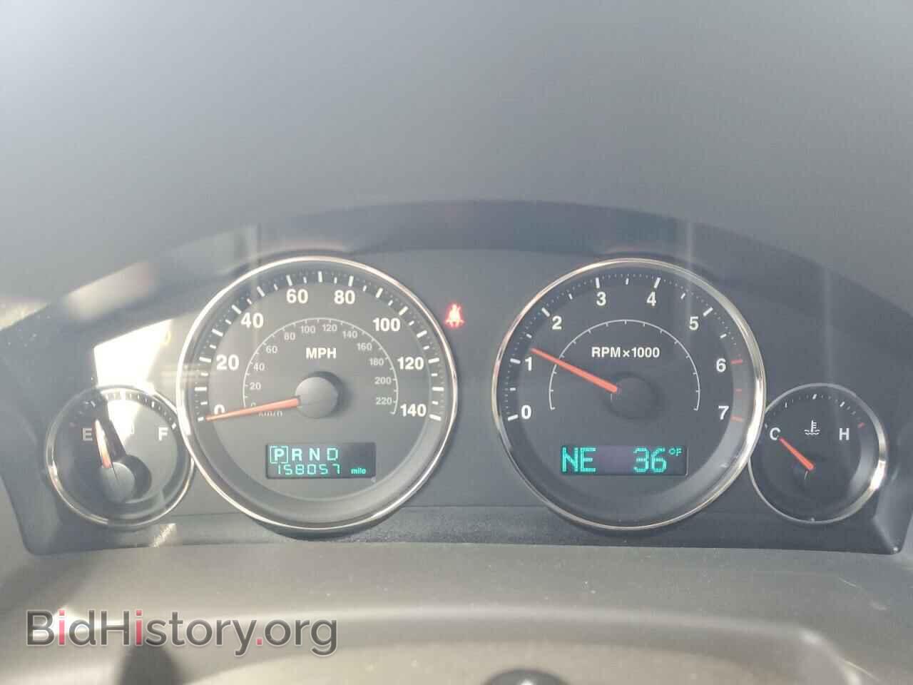 2007 JEEP COMMANDER - VIN: 1J8HG48K17C546402 - Photo 9