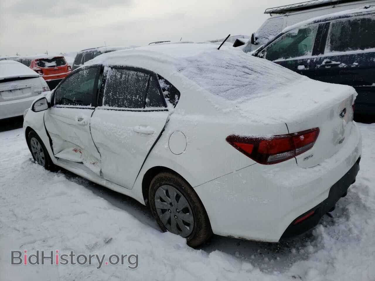 2020 KIA RIO - VIN: 3KPA24AD9LE357325 - Фото 2