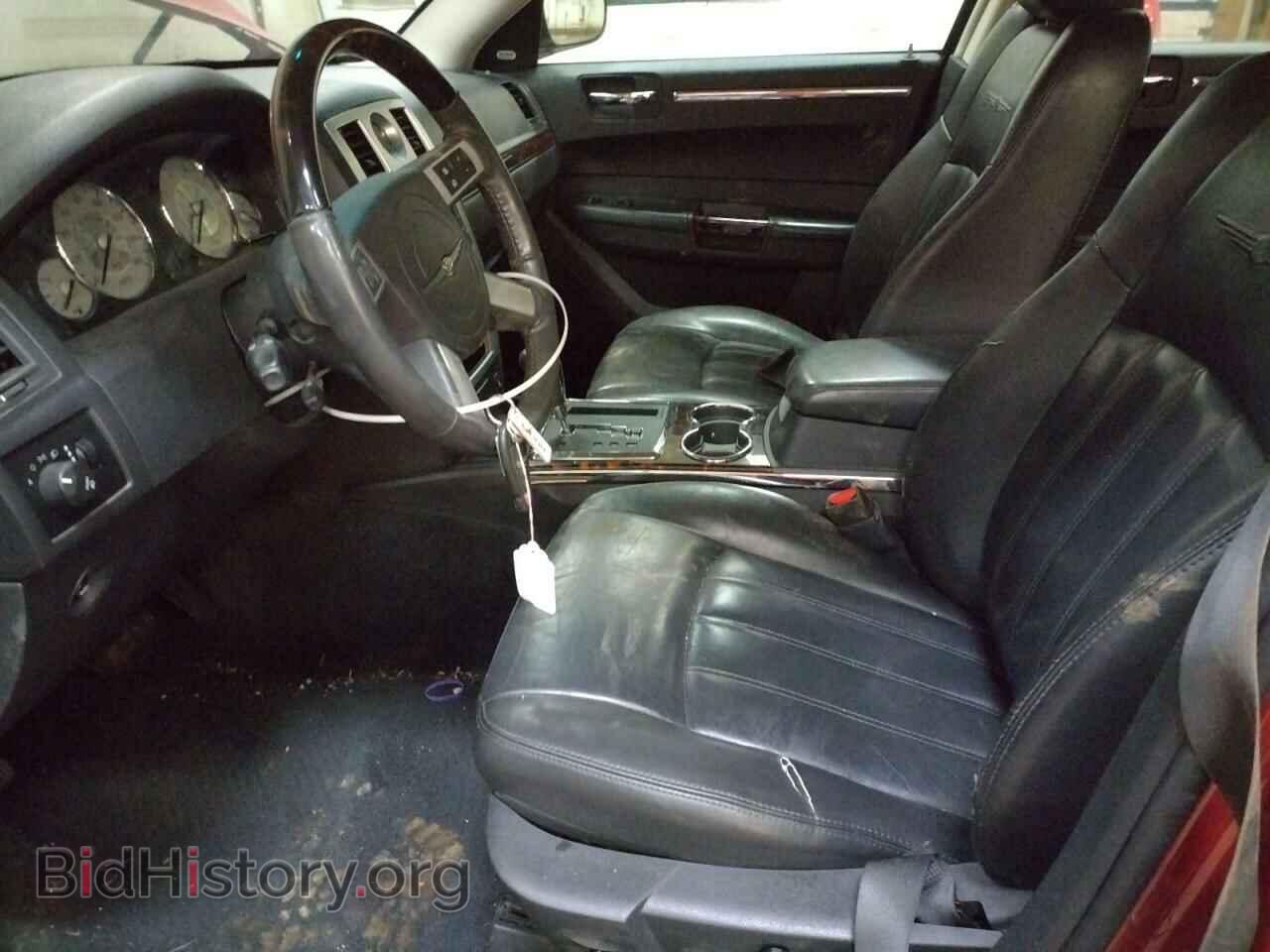 2010 CHRYSLER 300 - VIN: 2C3CA6CT0AH221618 - Фото 7
