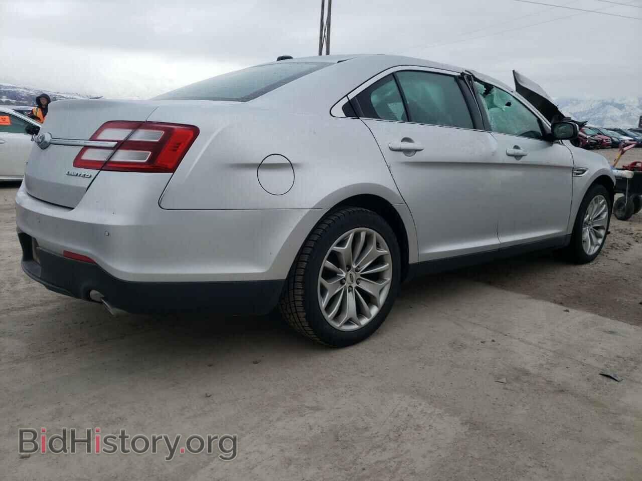 2018 FORD TAURUS - VIN: 1FAHP2F84JG106280 - Фото 3