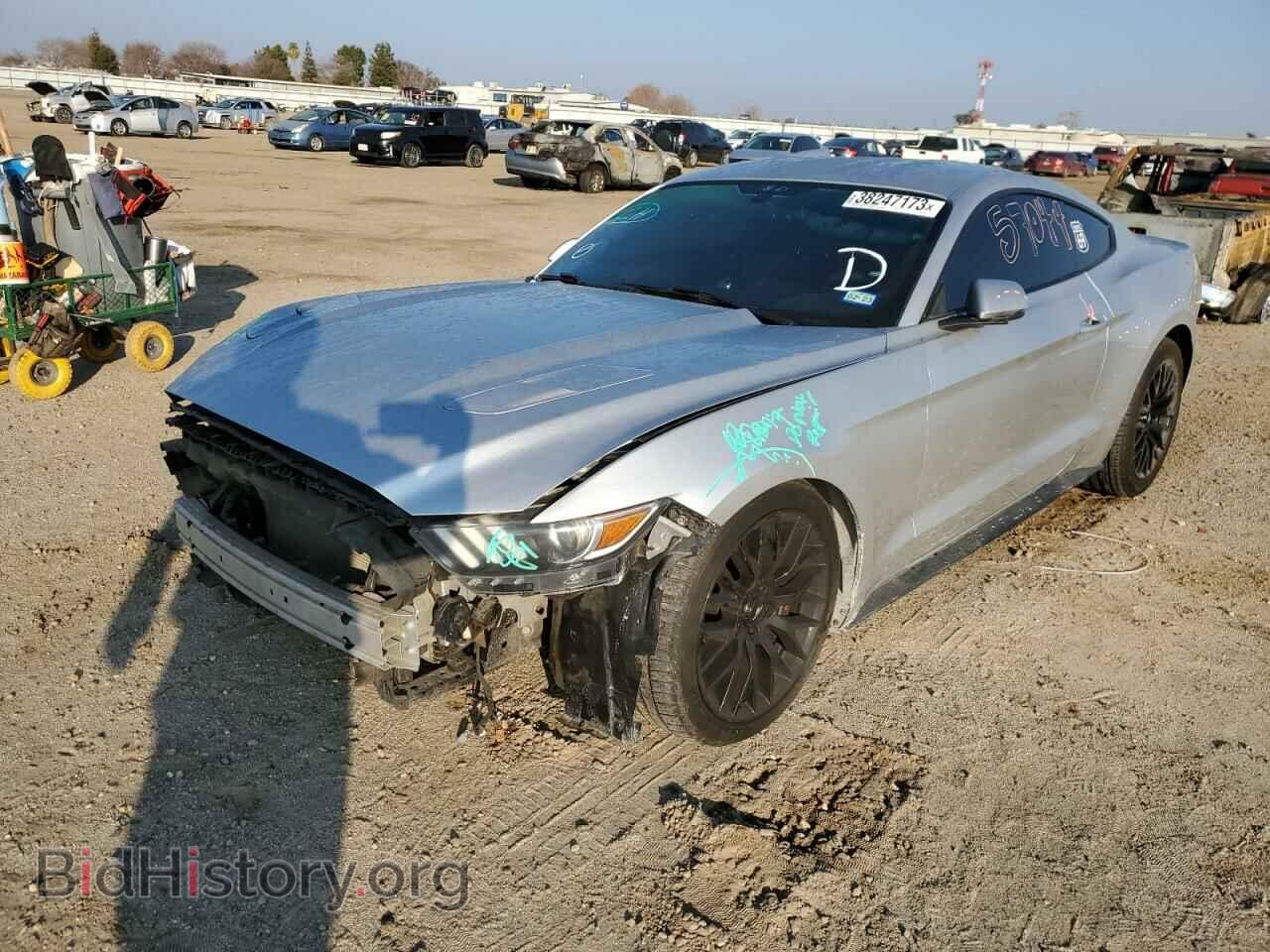 Photo 1FA6P8CFXH5210923 - FORD MUSTANG 2017