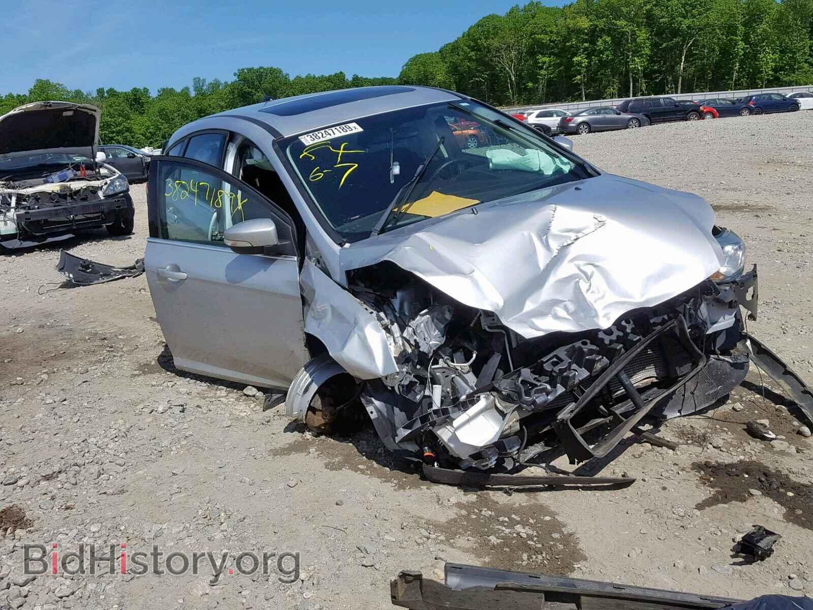 Photo 1FAHP3M27CL425686 - FORD FOCUS 2012