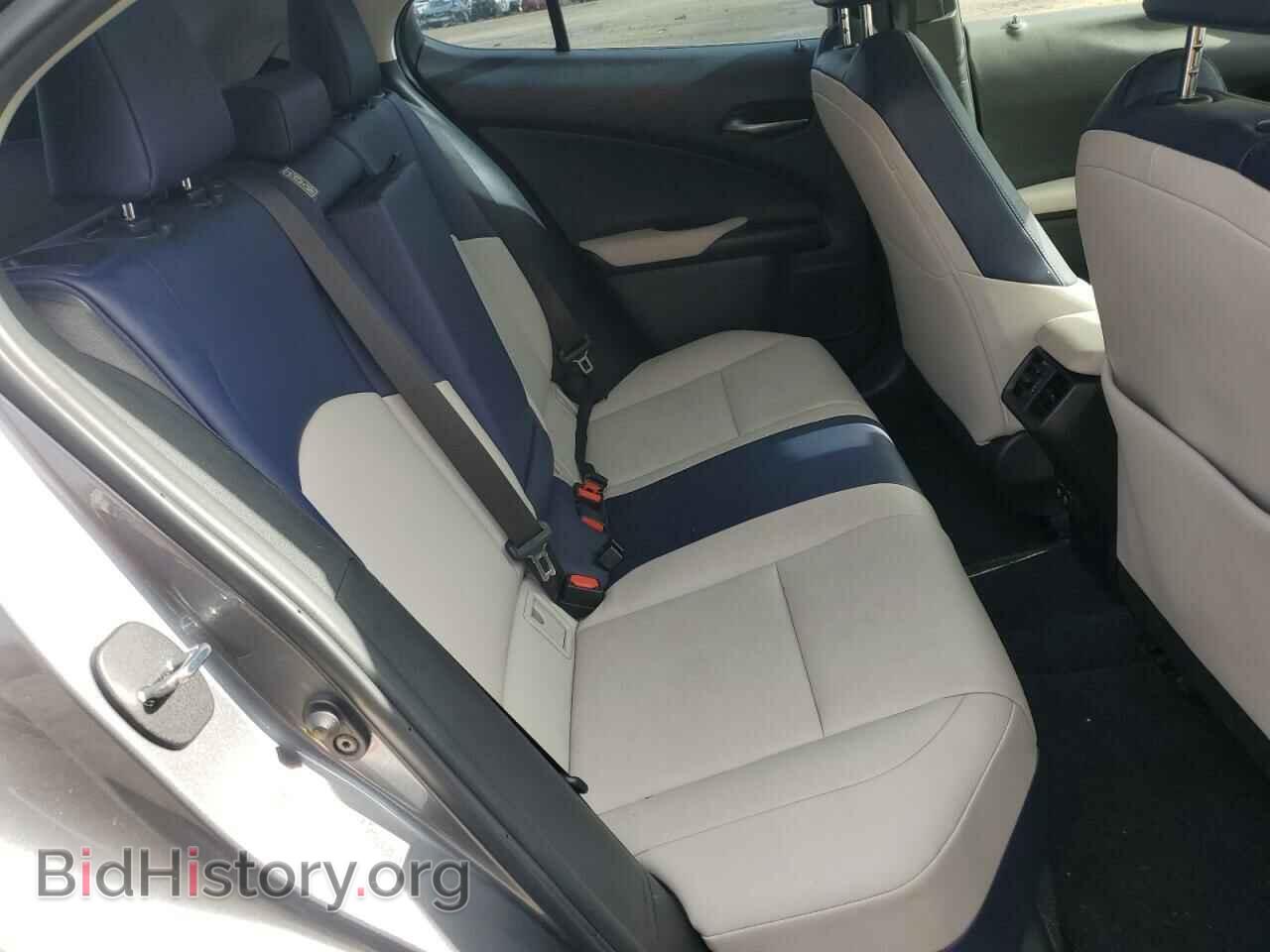 2019 LEXUS UX 200 - VIN: JTHY3JBHXK2012259 - Фото 10