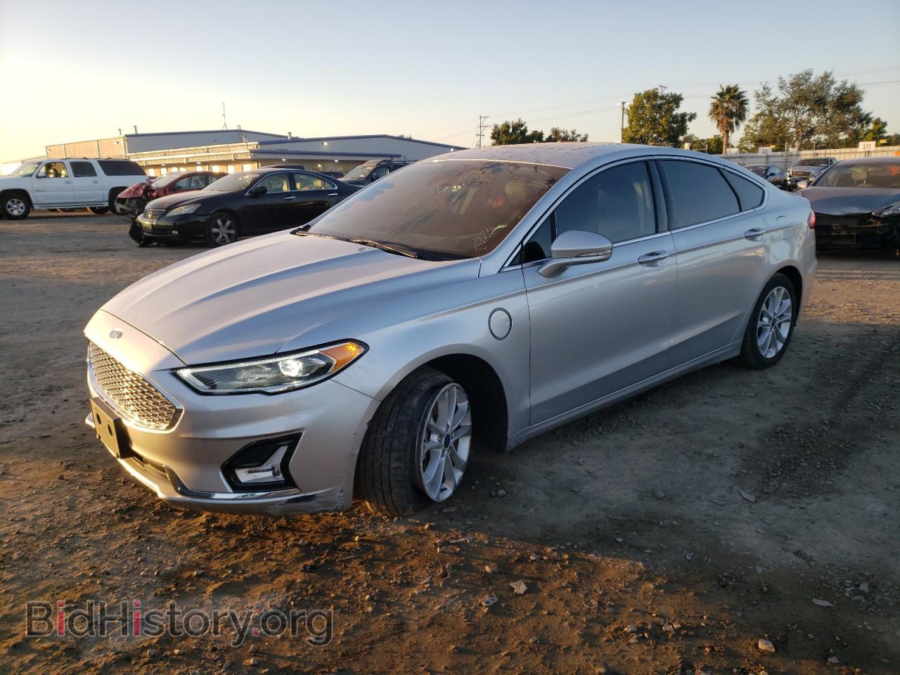 Фотография 3FA6P0SU6KR175285 - FORD FUSION 2019