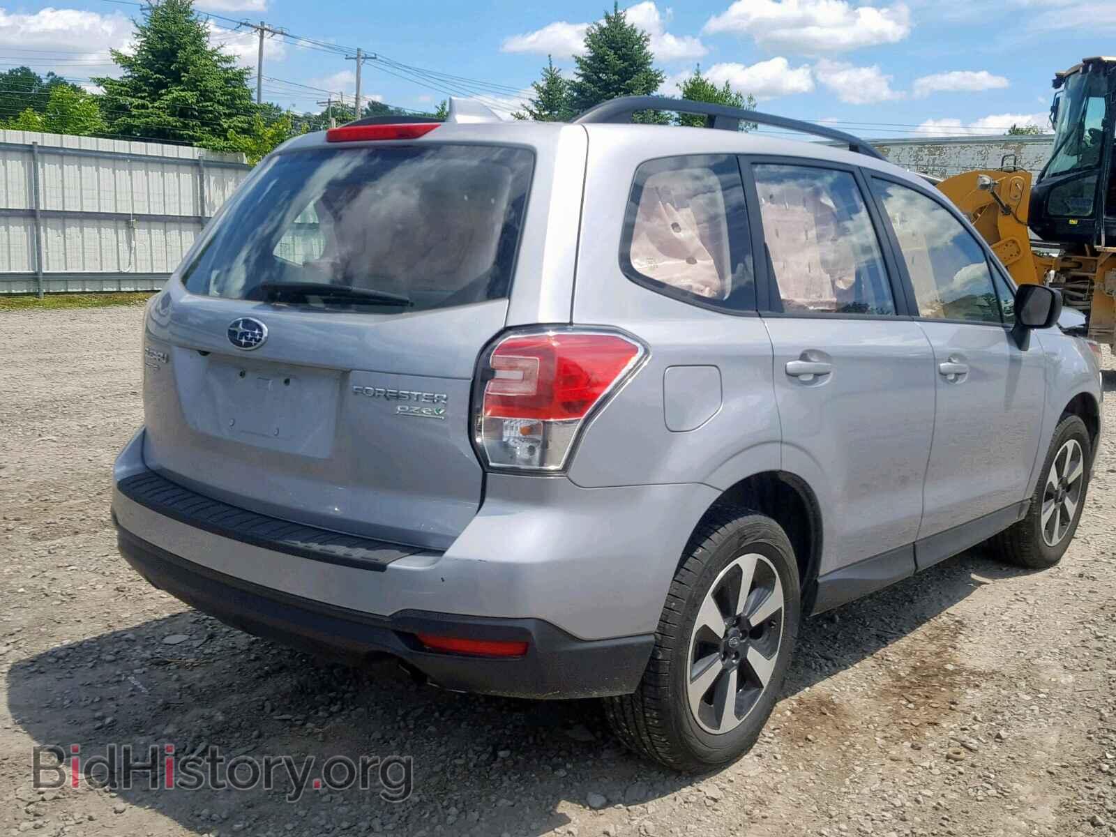 2017 SUBARU FORESTER - VIN: JF2SJABC2HH553203 - Фото 4