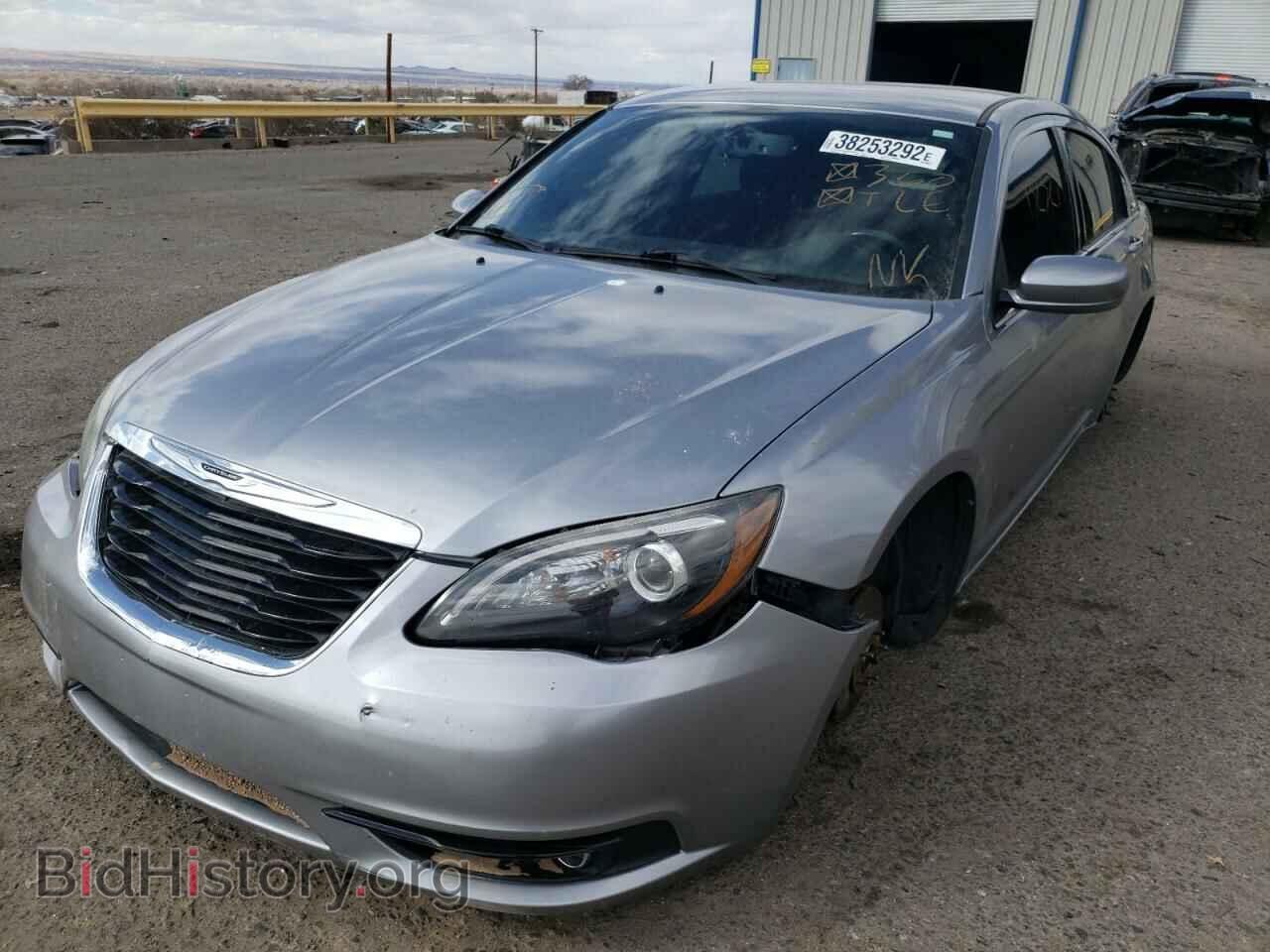 2013 CHRYSLER 200 - VIN: 1C3CCBBB2DN627794 - Photo 2
