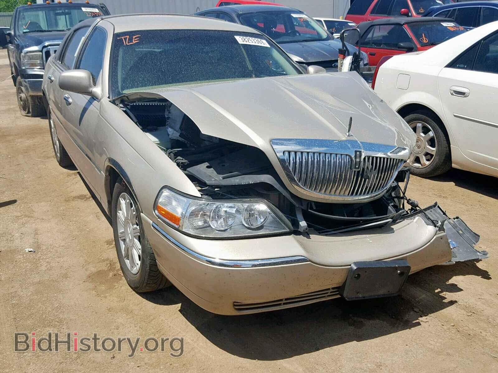 Фотография 2LNHM82V69X625687 - LINCOLN TOWNCAR 2009