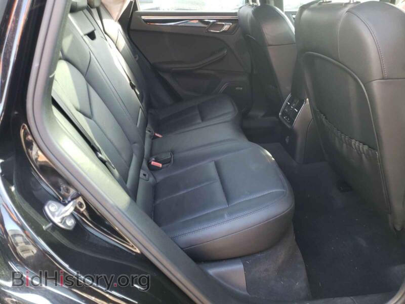 2017 Porsche MACAN (VIN WP1AB2A50HLB17221) — фото 6 из 10