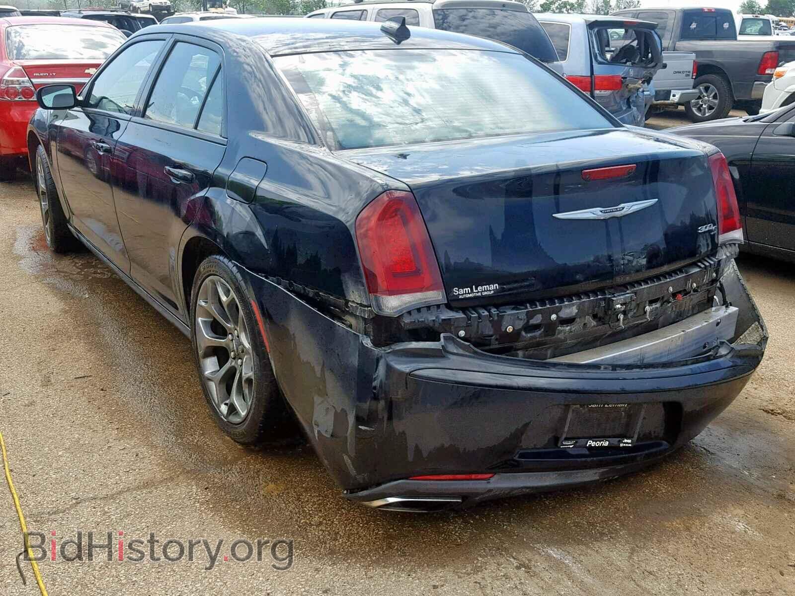 2016 CHRYSLER 300 - VIN: 2C3CCABG1GH348842 - Фото 3