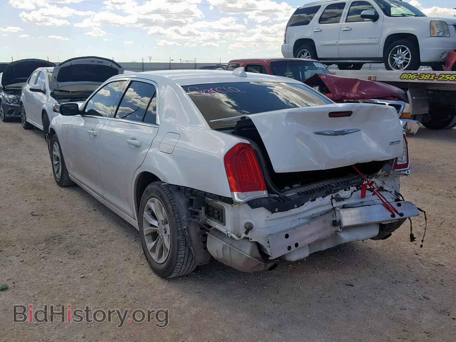2015 CHRYSLER 300 - VIN: 2C3CCAAG0FH814034 - Фото 3