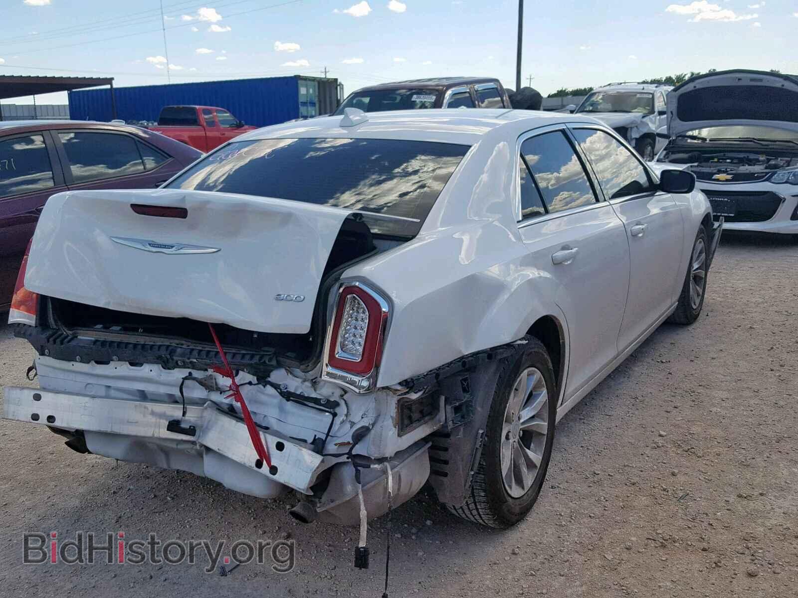 2015 CHRYSLER 300 - VIN: 2C3CCAAG0FH814034 - Фото 4