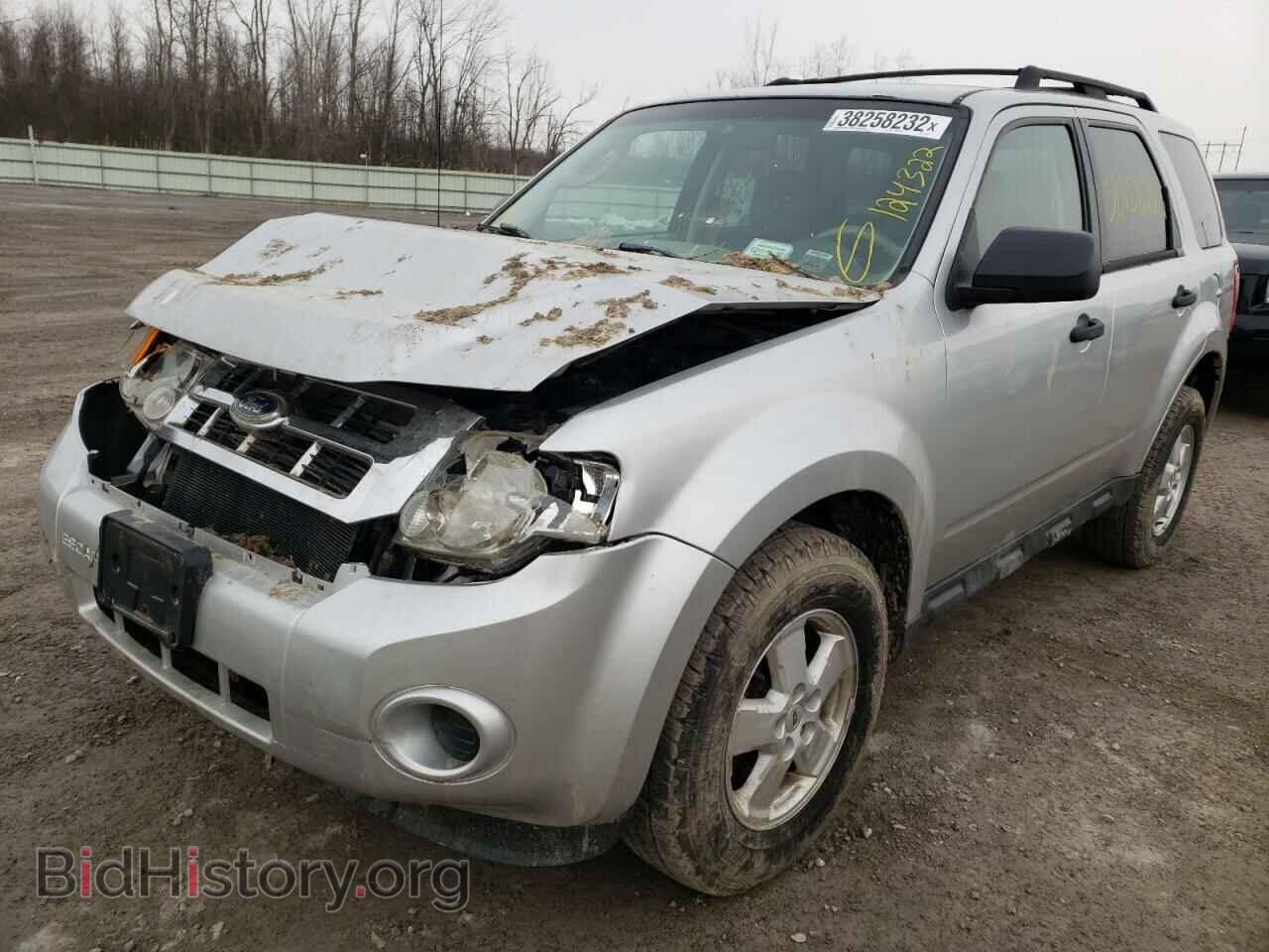 2010 FORD ESCAPE - VIN: 1FMCU9C70AKD34657 - Фото 2