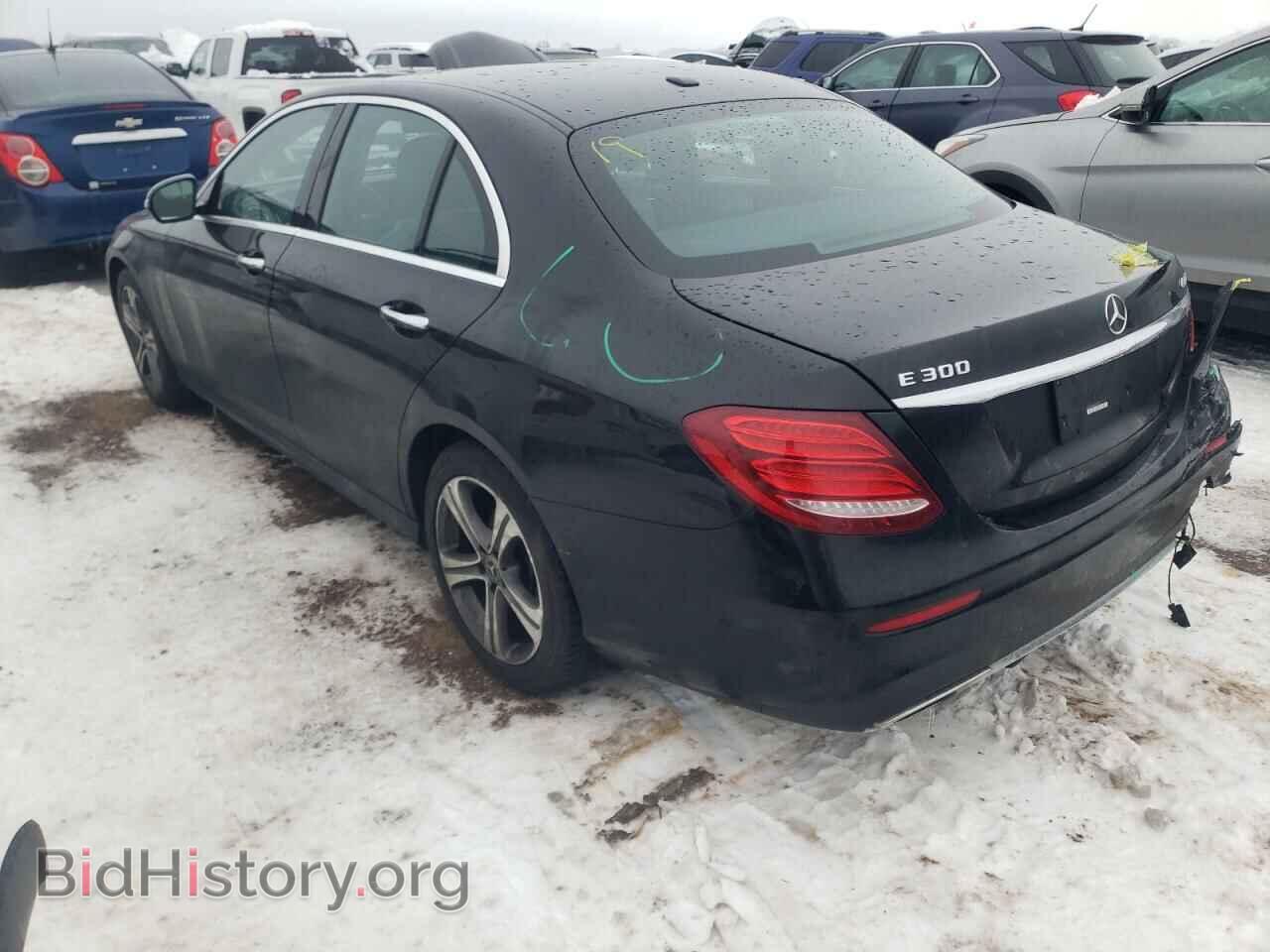 2018 MERCEDES-BENZ E-CLASS - VIN: WDDZF4KB0JA310730 - Фото 2