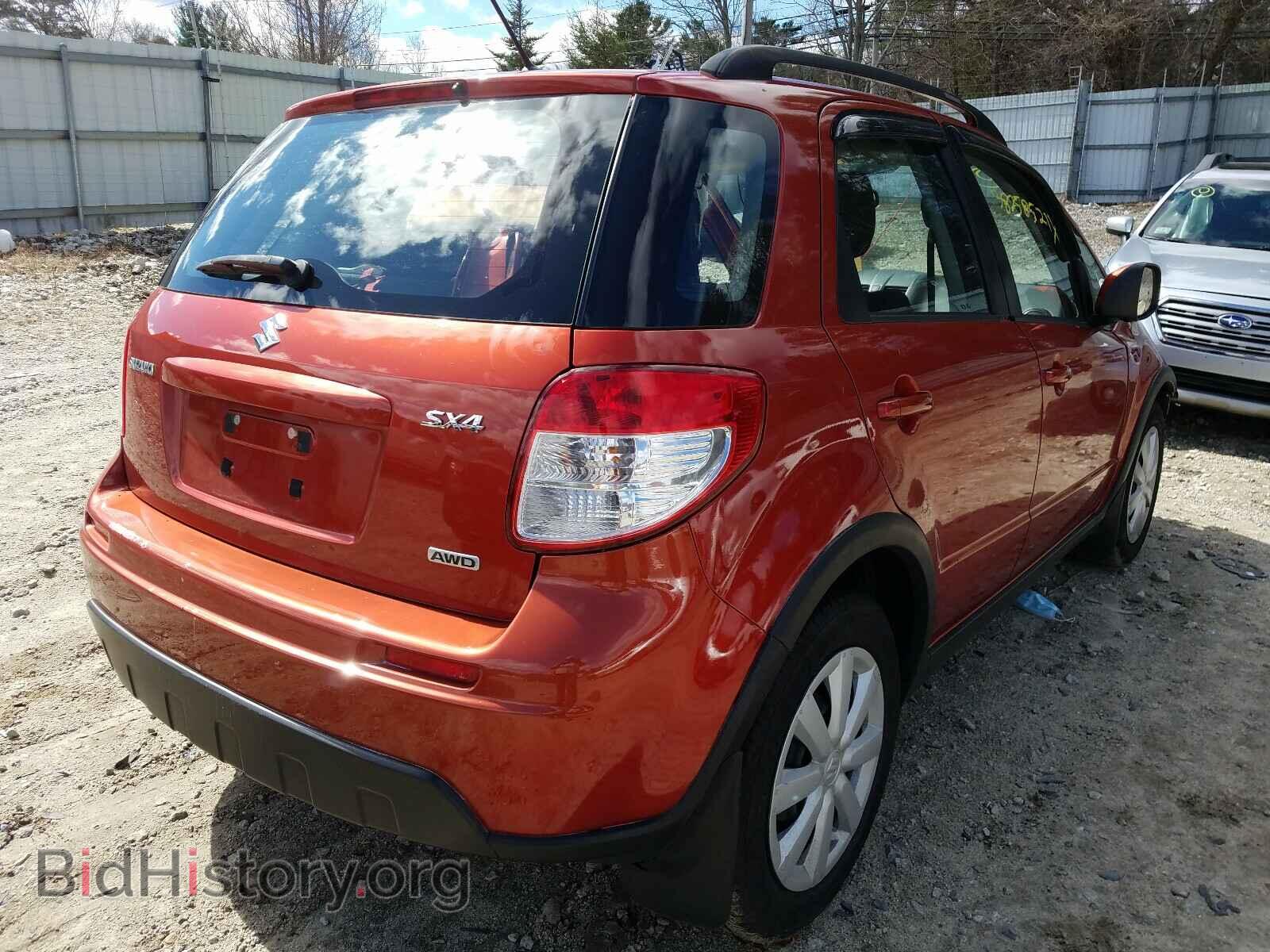 2010 SUZUKI SX4 - VIN: JS2YB5A35A6301080 - Фото 4