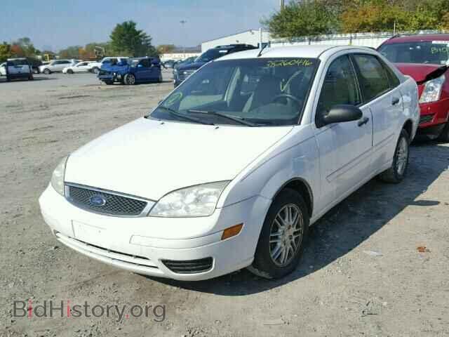 2005 FORD FOCUS - VIN: 1FAFP34N75W253100 - Фото 2