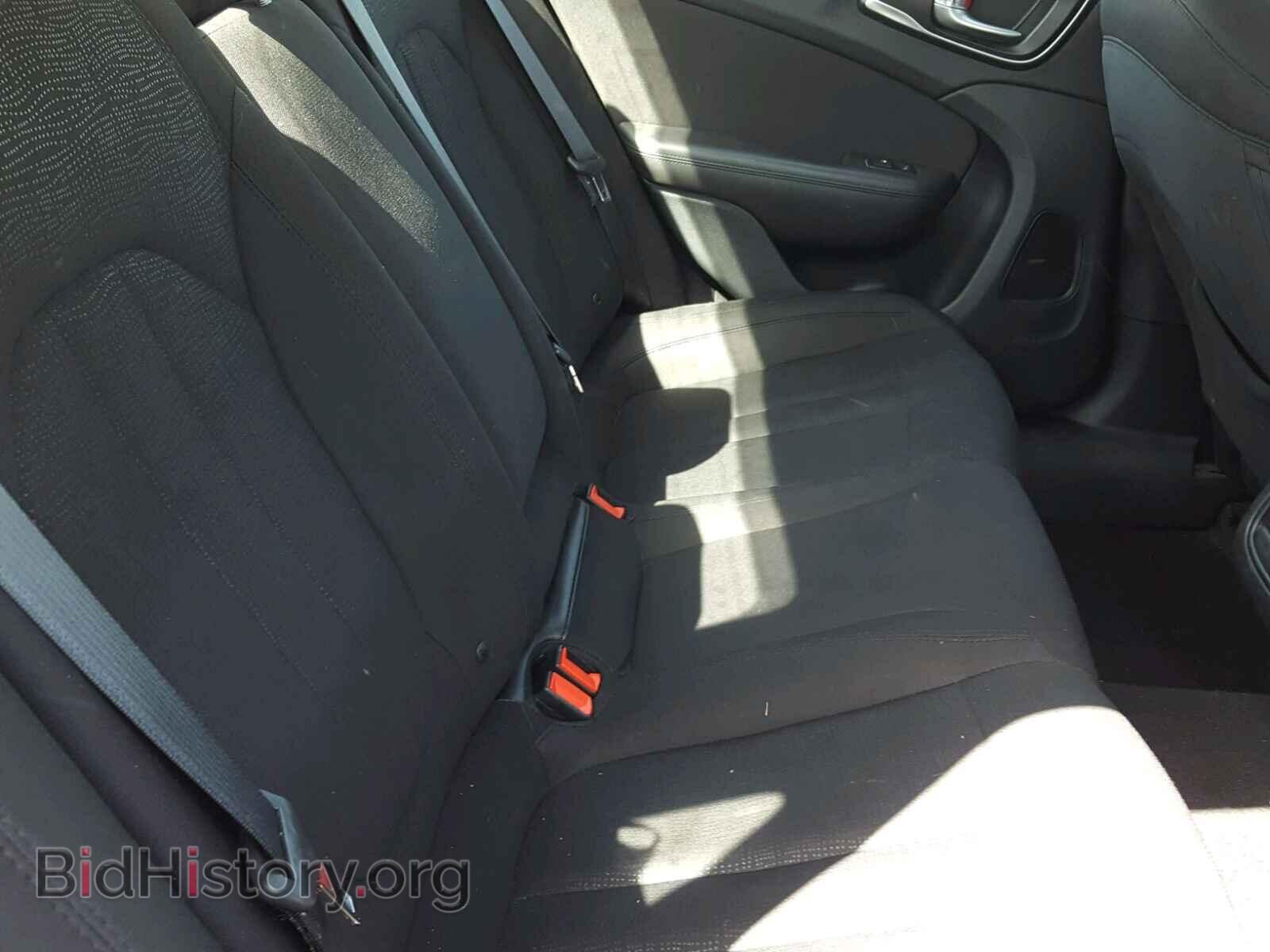 2015 CHRYSLER 200 - VIN: 1C3CCCAB8FN705070 - Photo 6