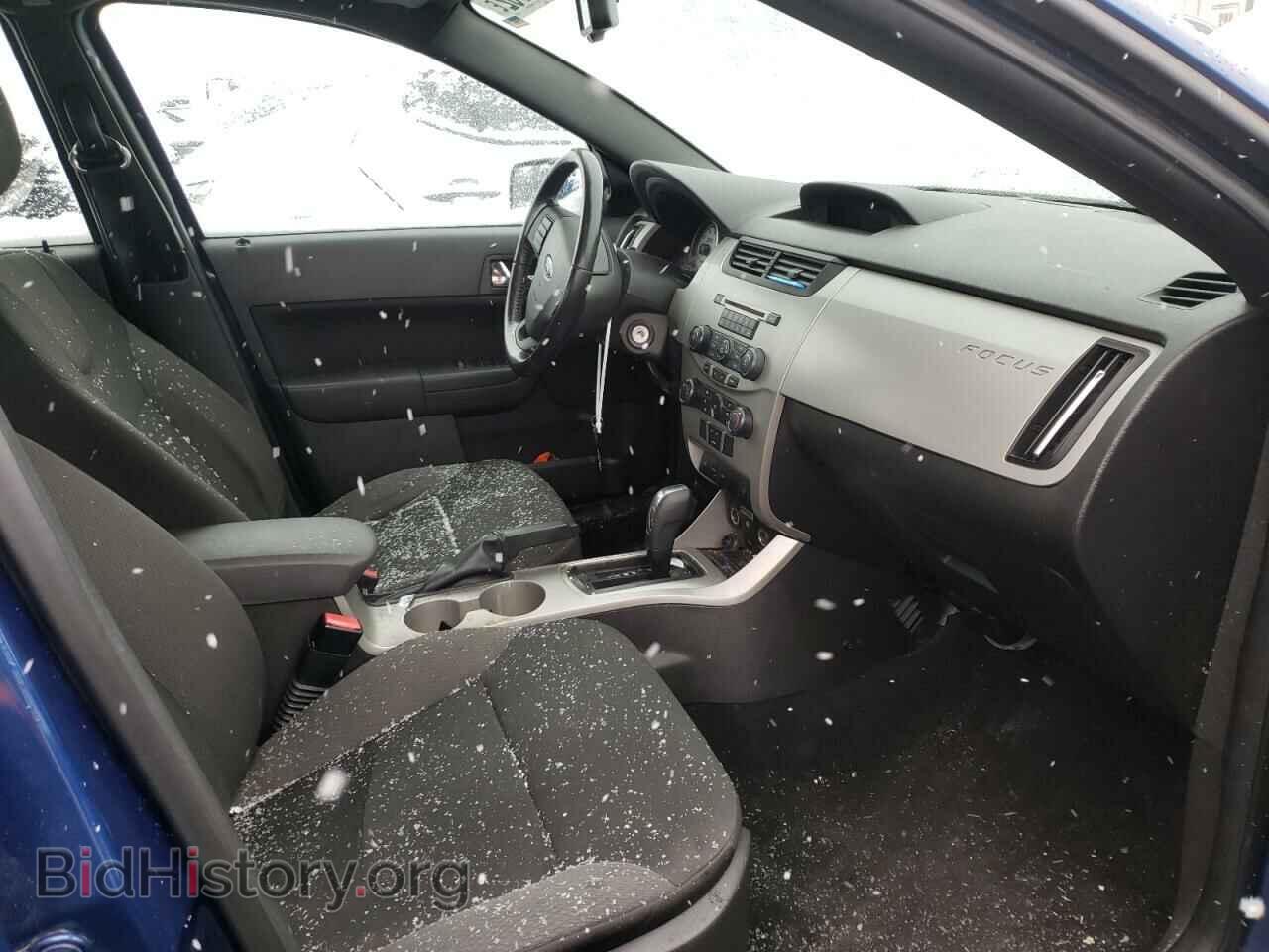 2009 FORD FOCUS - VIN: 1FAHP36N99W202502 - Фото 5