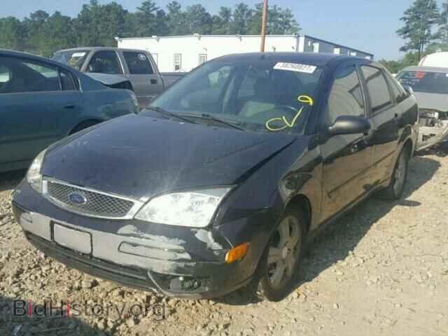 2005 FORD FOCUS - VIN: 1FAFP34N75W165759 - Photo 2