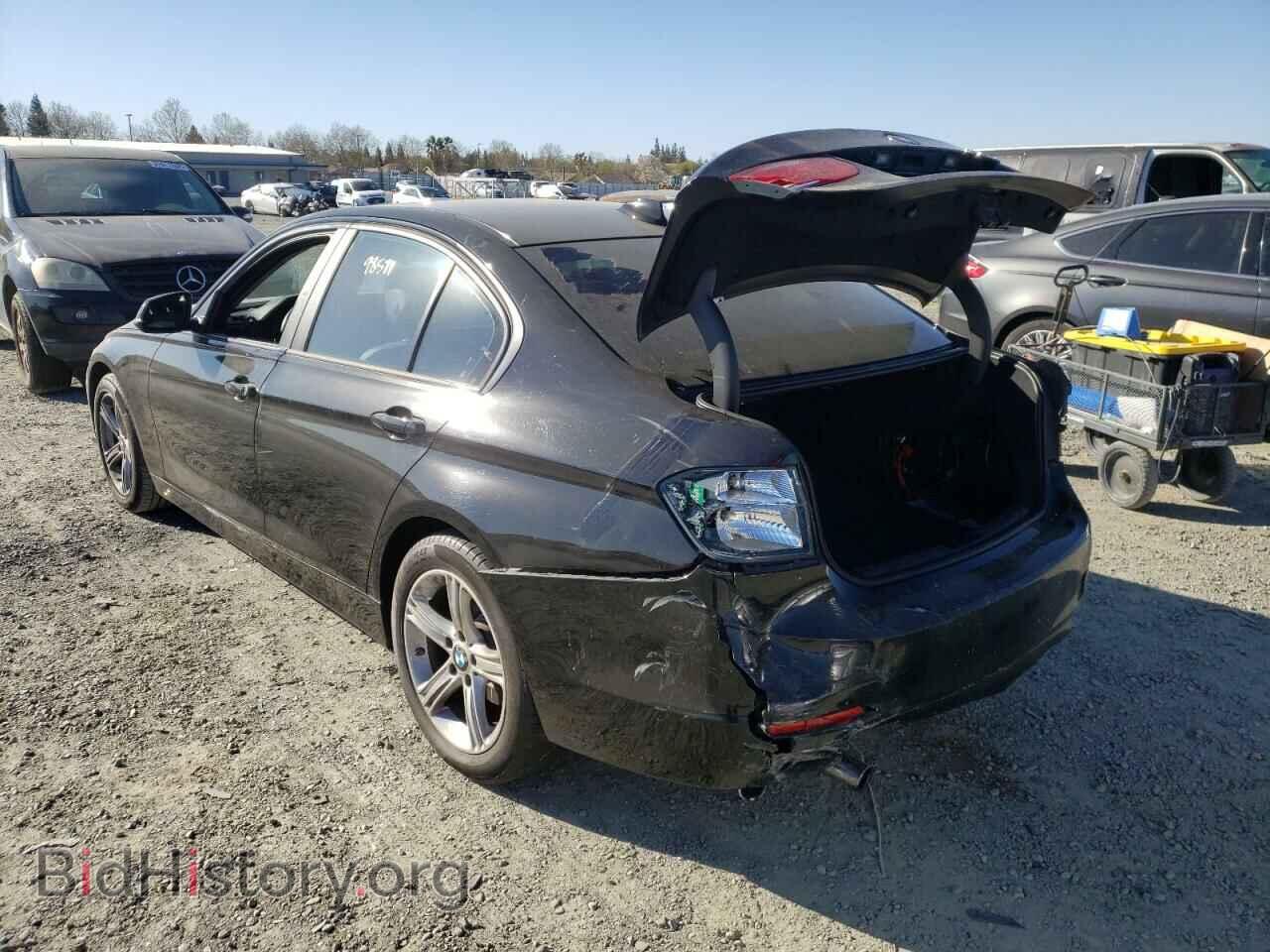 2013 BMW 3 SERIES - VIN: WBA3A5C59DF351729 - Фото 3