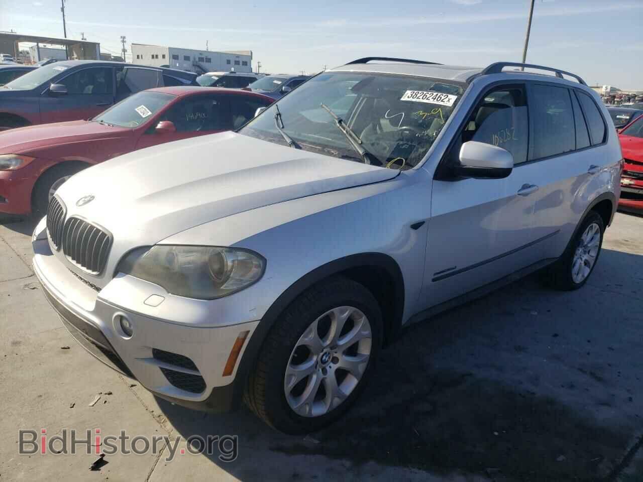 2011 BMW X5 - VIN: 5UXZW0C59BL657232 - Фото 2