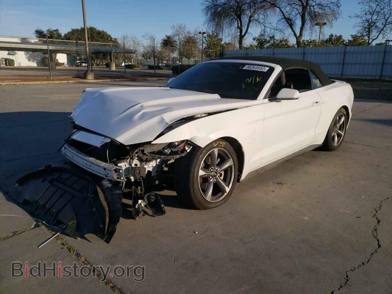 2015 FORD MUSTANG - VIN: 1FATP8EM7F5393063 - Фото 2