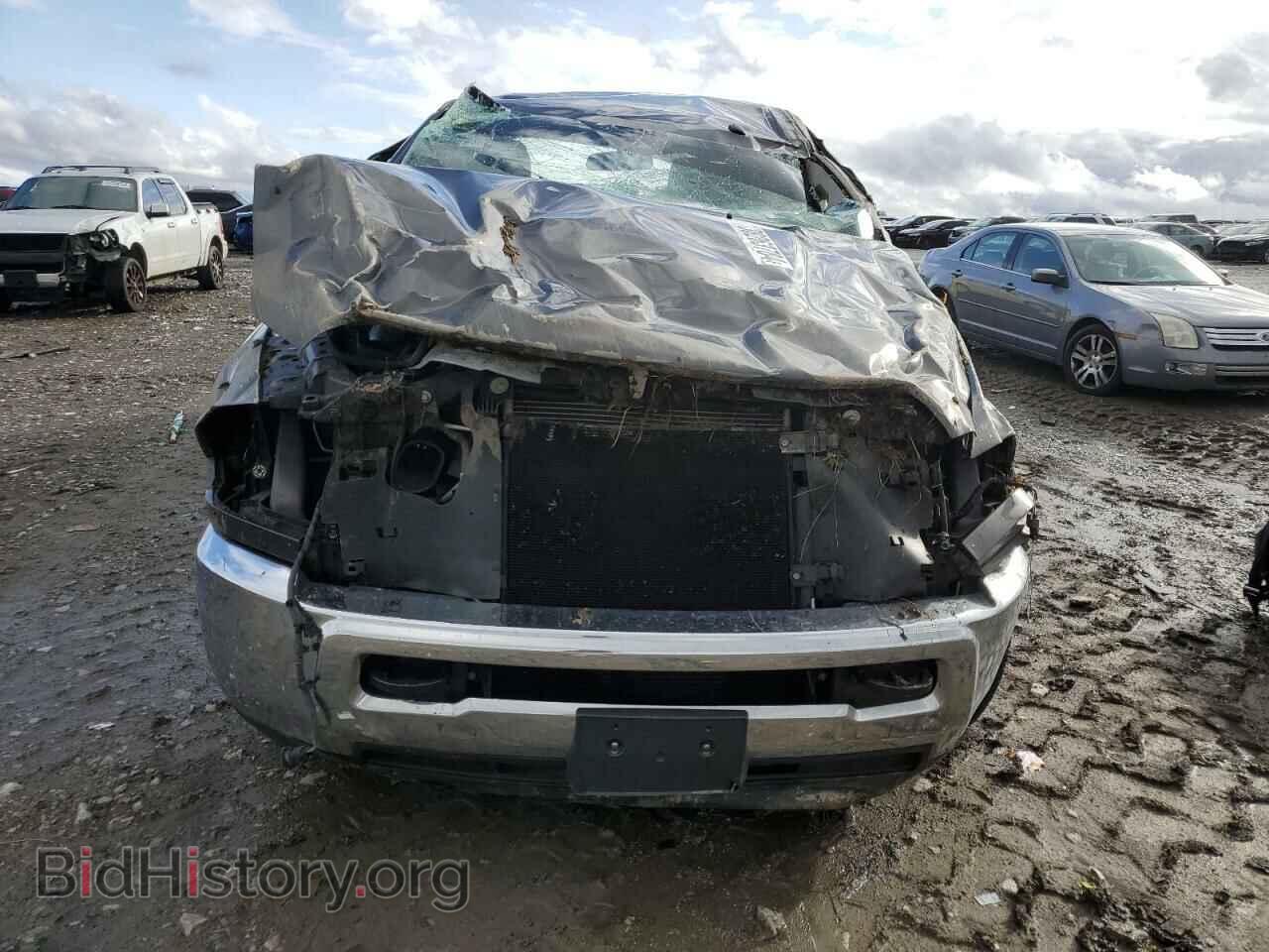 2018 RAM All Models - VIN: 3C6UR5CL7JG232478 - Photo 5