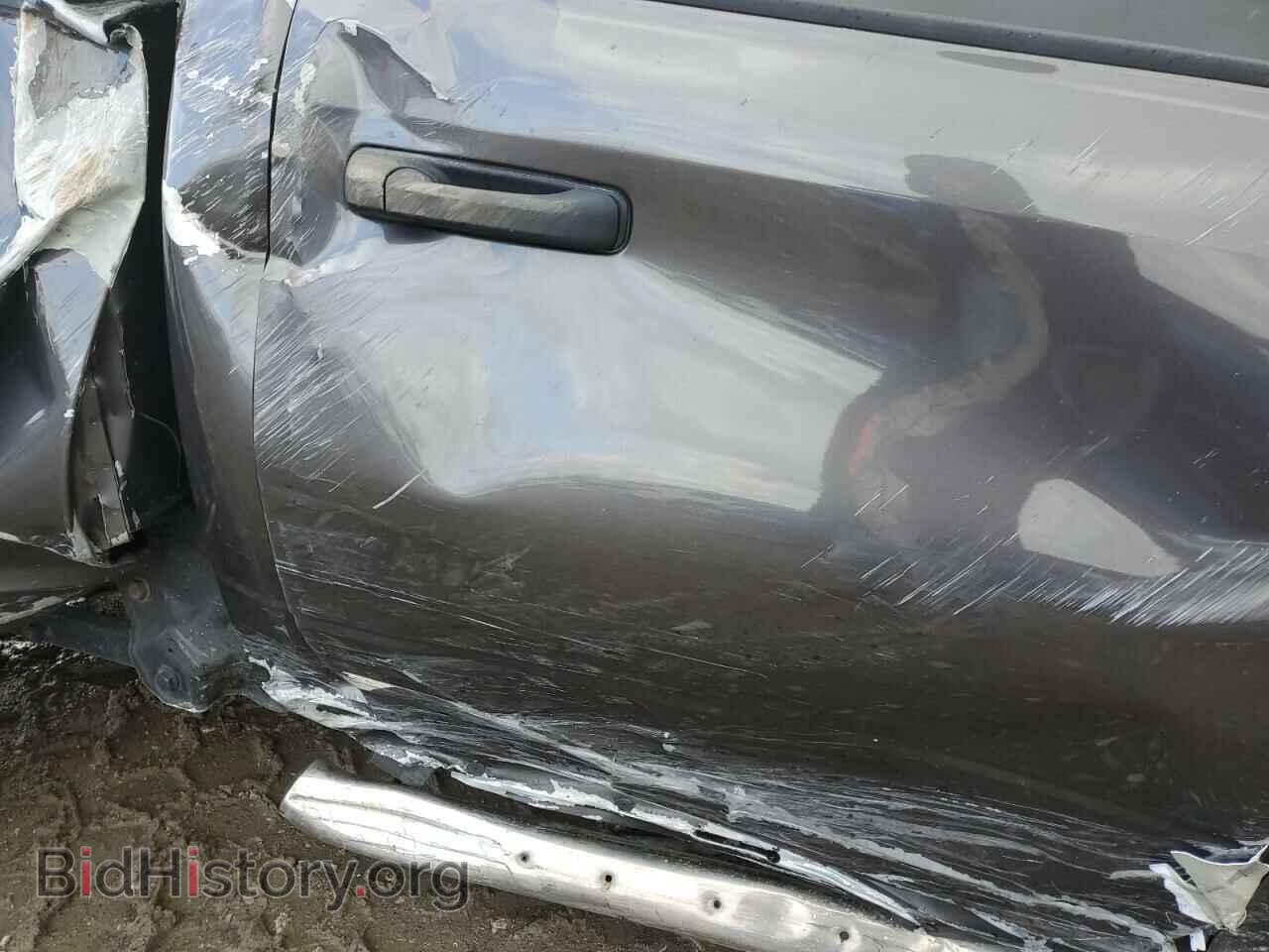 2018 RAM All Models - VIN: 3C6UR5CL7JG232478 - Photo 10