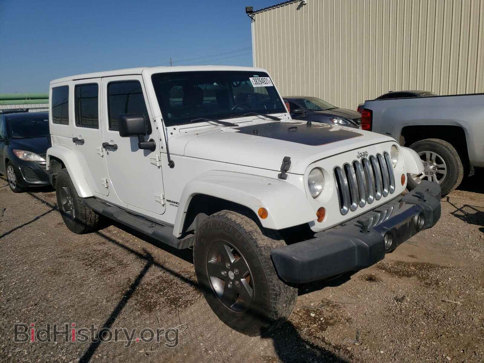 Фотография 1J4HA3H19BL617536 - JEEP WRANGLER 2011