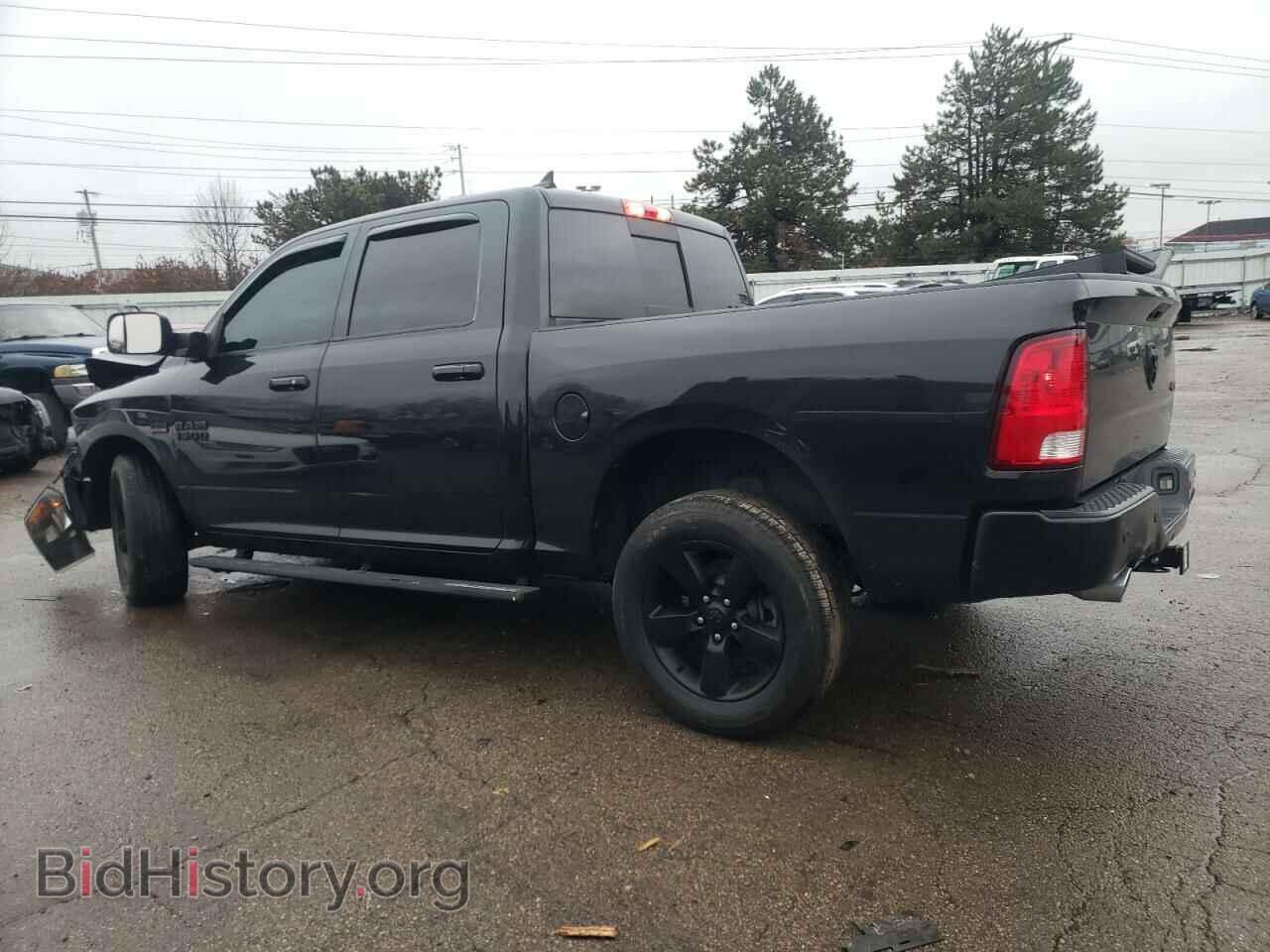 2018 RAM 1500 - VIN: 1C6RR7LT4JS284631 - Фото 2