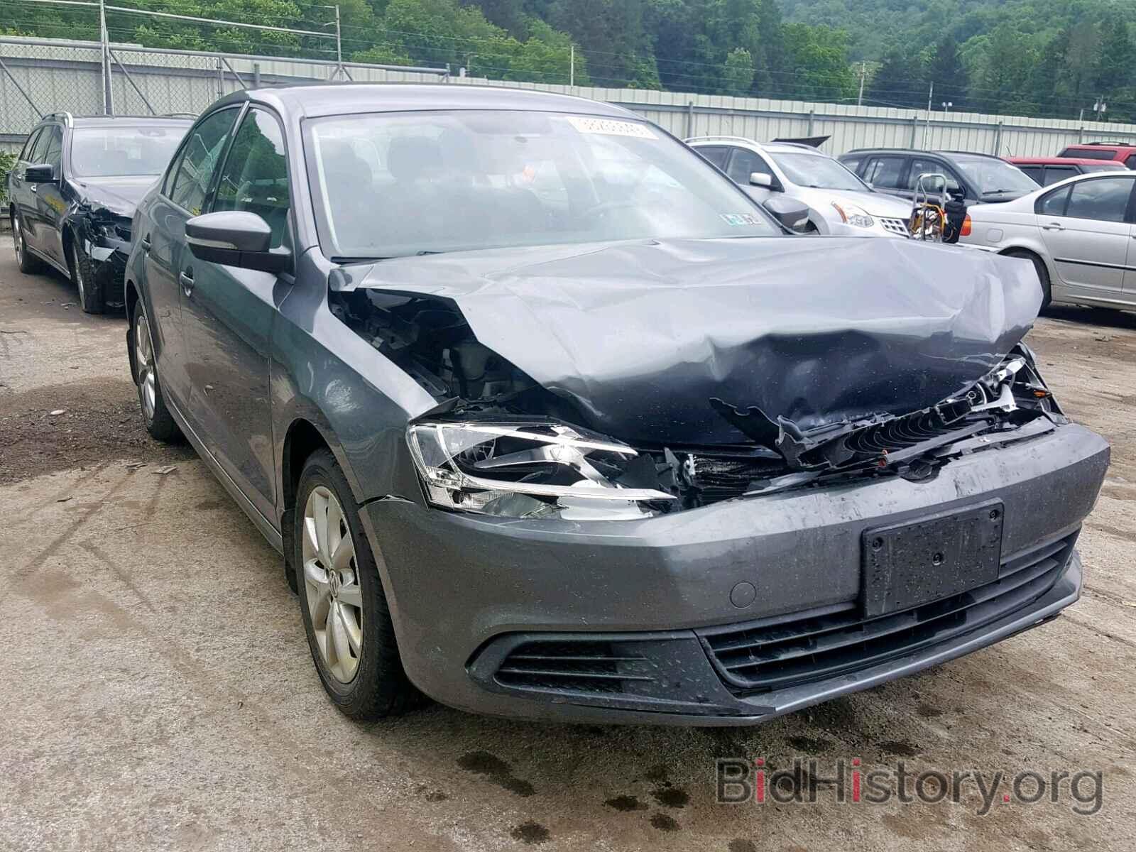 Фотография 3VWDP7AJ7CM387528 - VOLKSWAGEN JETTA 2012